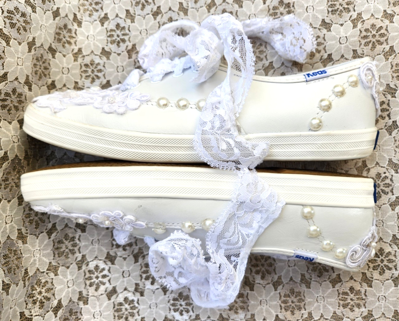 KEDS WHITE LEATHER WEDDING SNEAKERS Designed with Pearls Lace Sequins Women’s 7