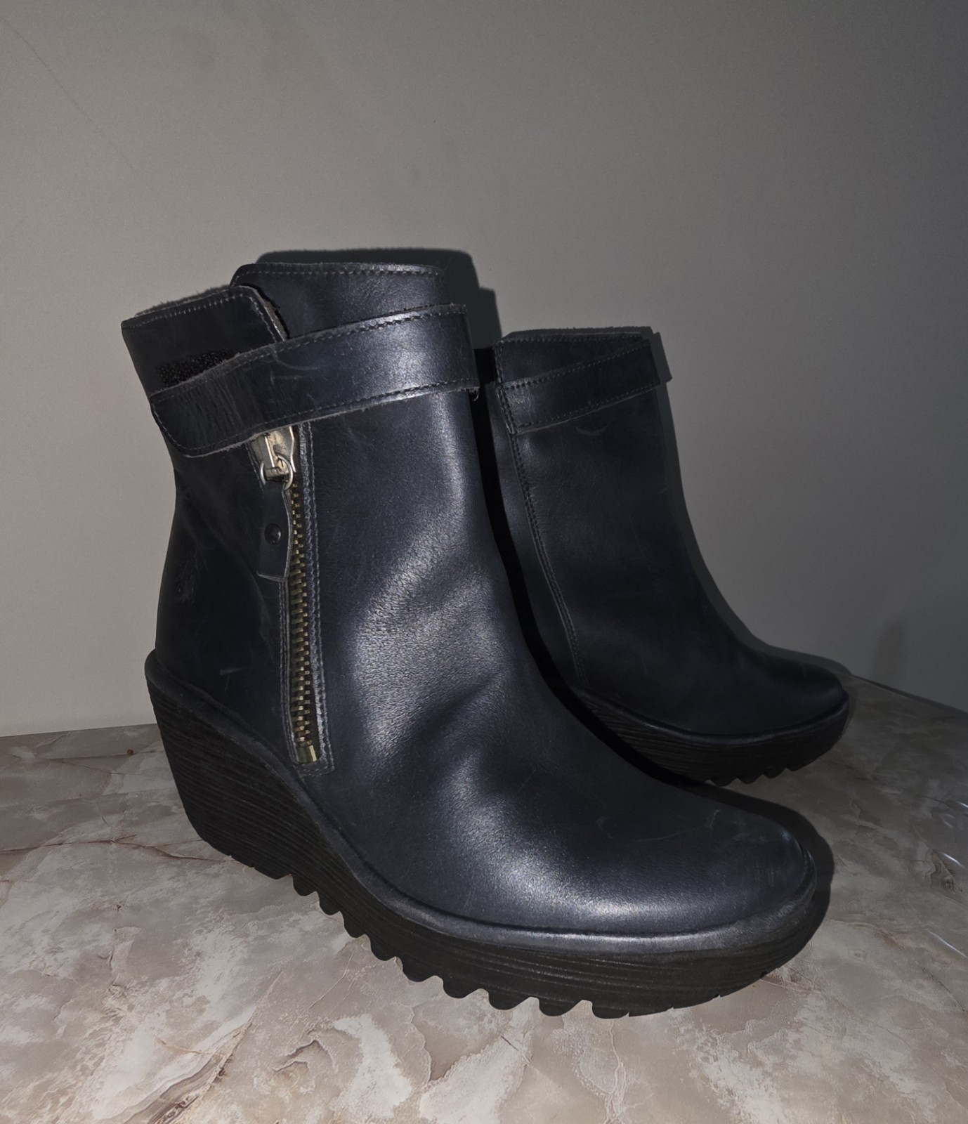 Fly London YAW Navy Blue Leather Wedge Side Zip Ankle Boots Women’s EU 40 US 9