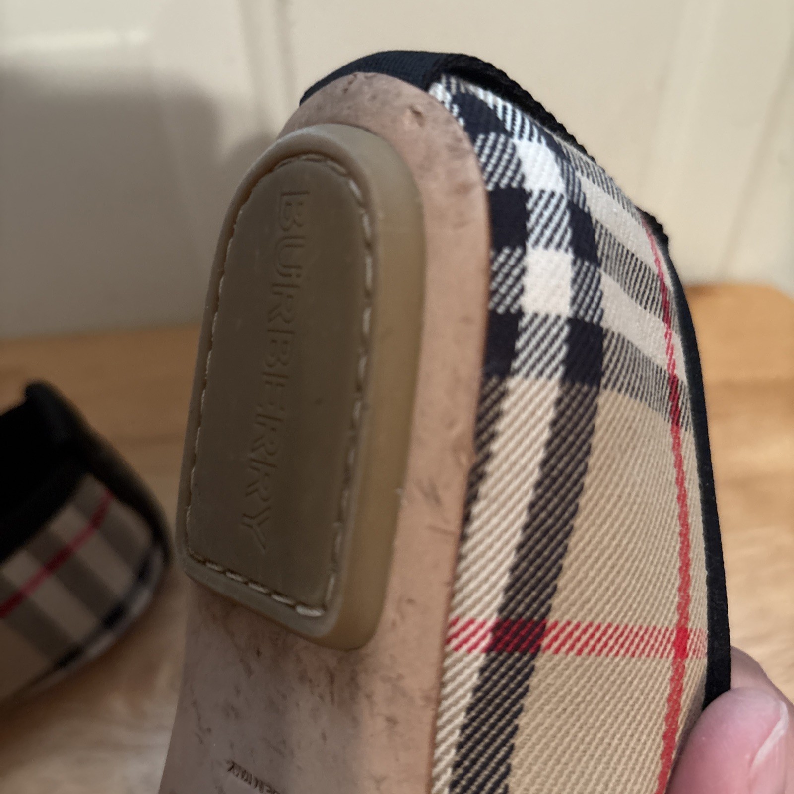 Burberry Women’s Flats Shoes Size EU 37 US 7 Ballet Nova Check