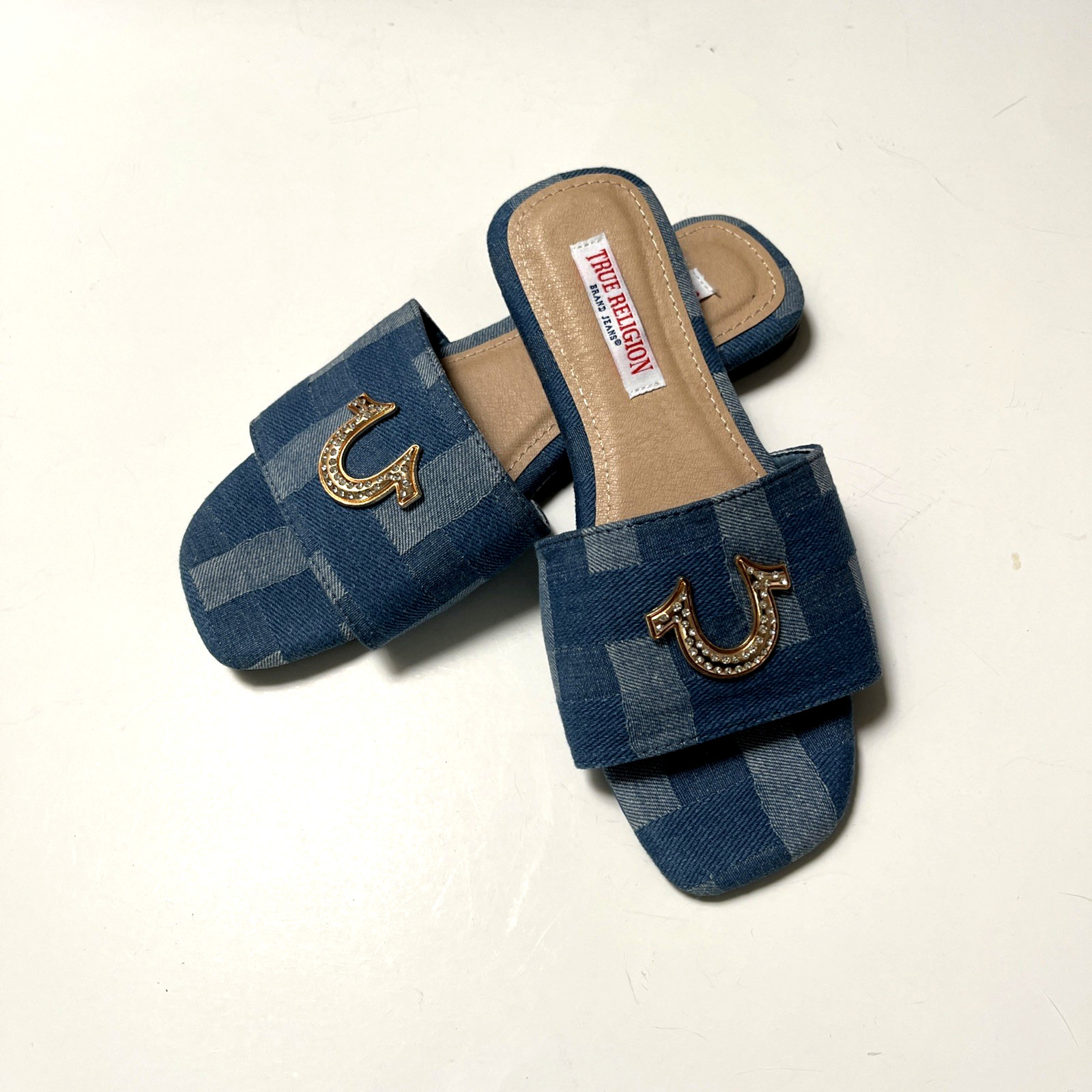 True Religion Denim Slide Sandals Crystal Horseshoe Logo Blue Size 7 NWOB