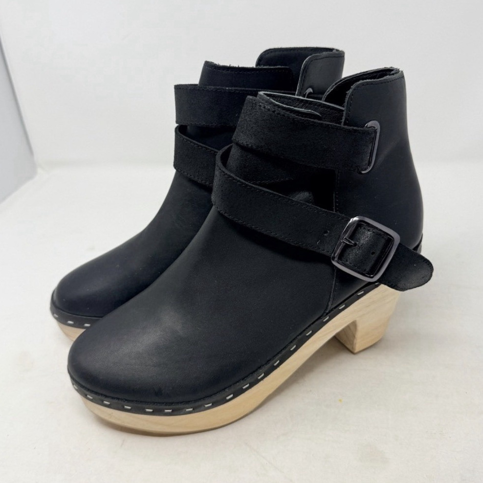 Free People Women’s Black Leather Ankle Bootie Round Toe Buckle Strap 7.5