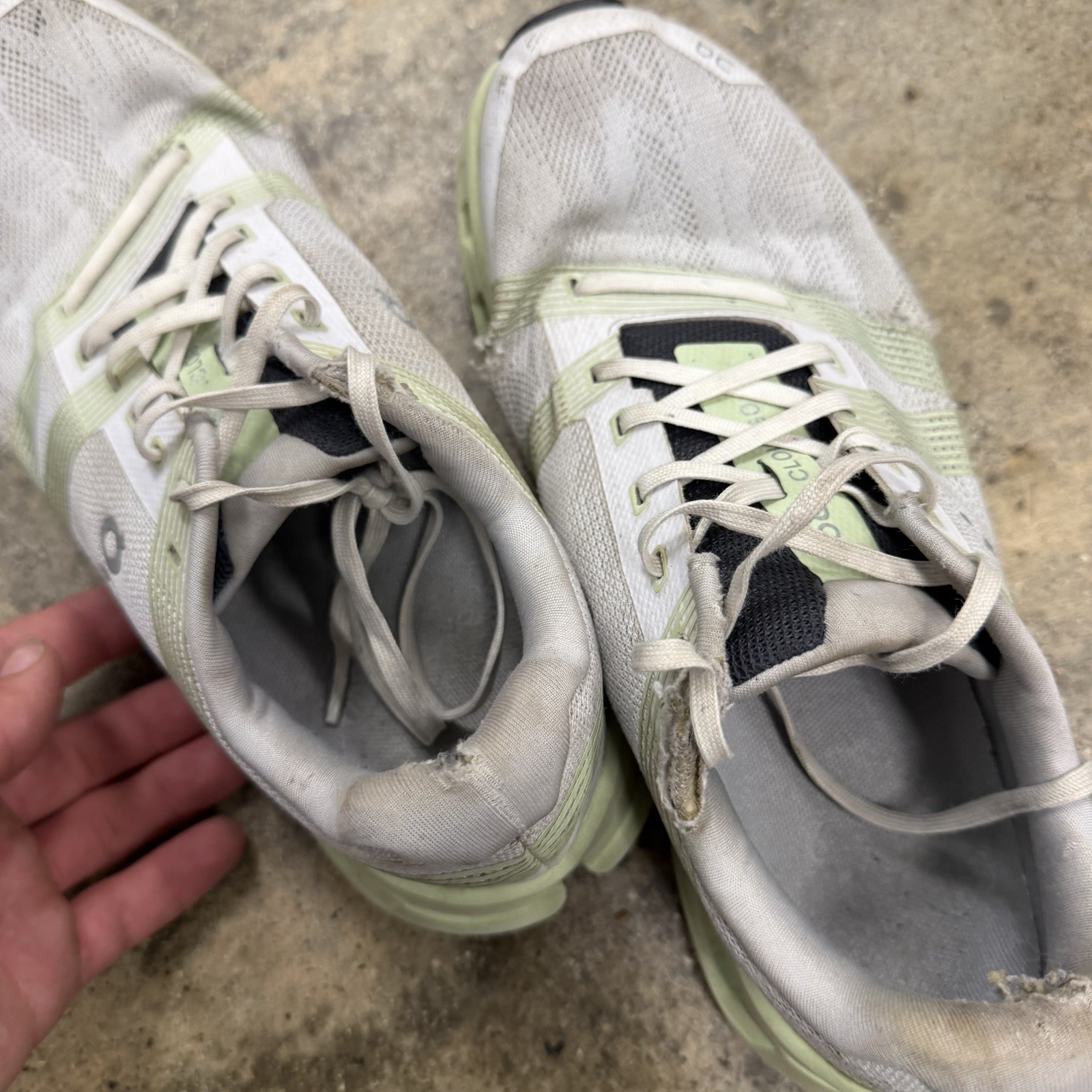 *HEAVY DISTRESS* On Cloudgo Gray Green Trainer Running Shoes Womens Size 8.5
