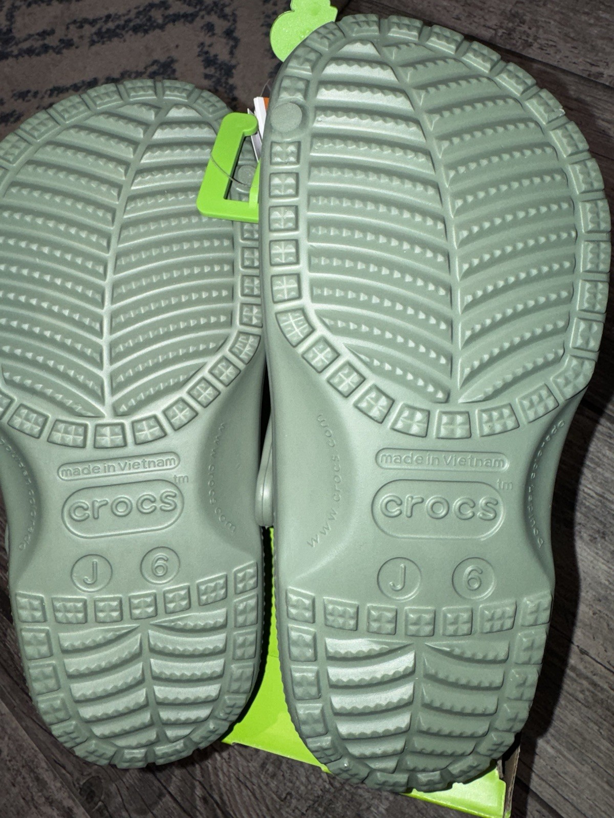 Crocs Classic Clog K Moss Comfort Lightweight Breathable Shoes J6