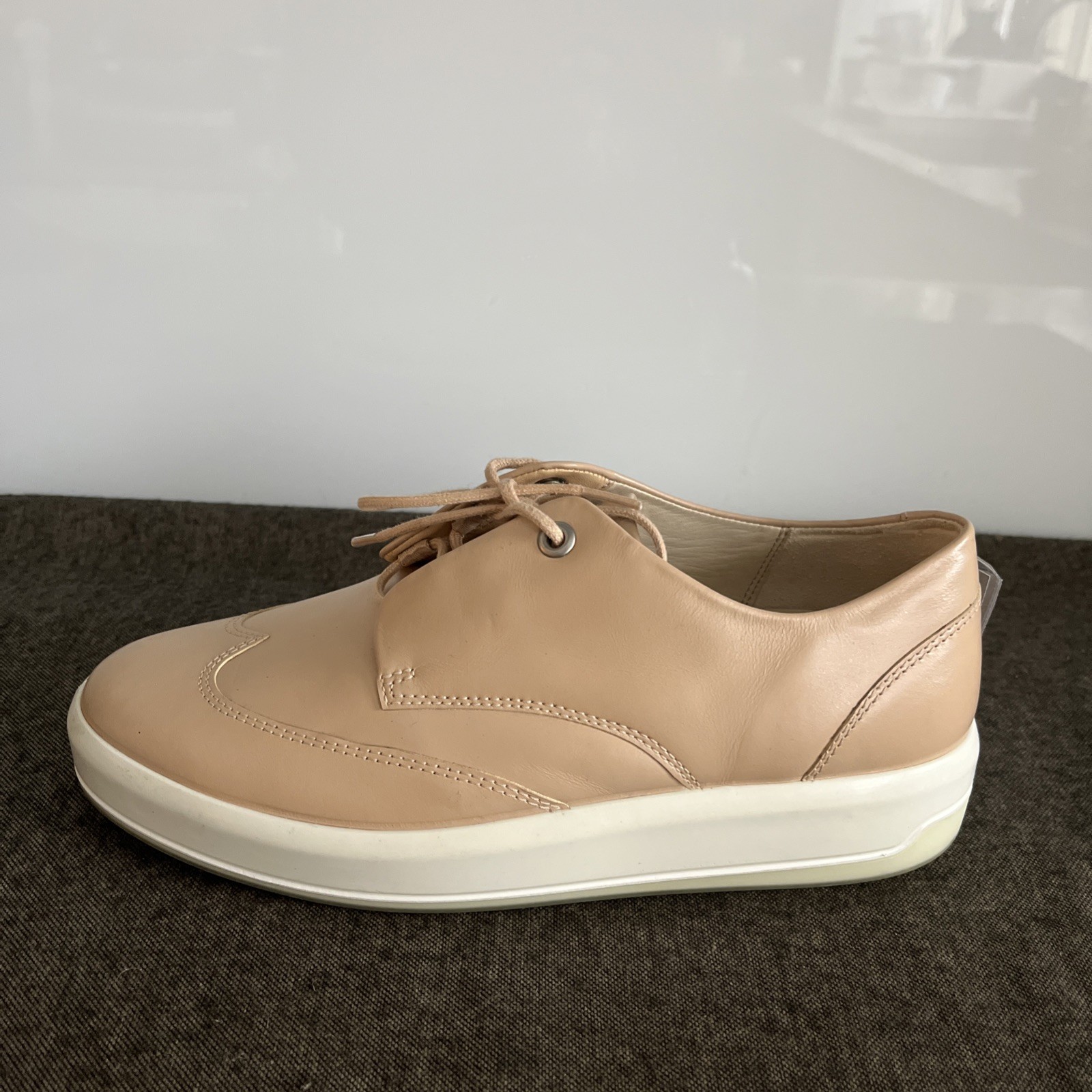 Ecco Women’s Soft 9 Volluto Calf Leather Wingtip Sneaker • EU 37 (US 6-6.5)