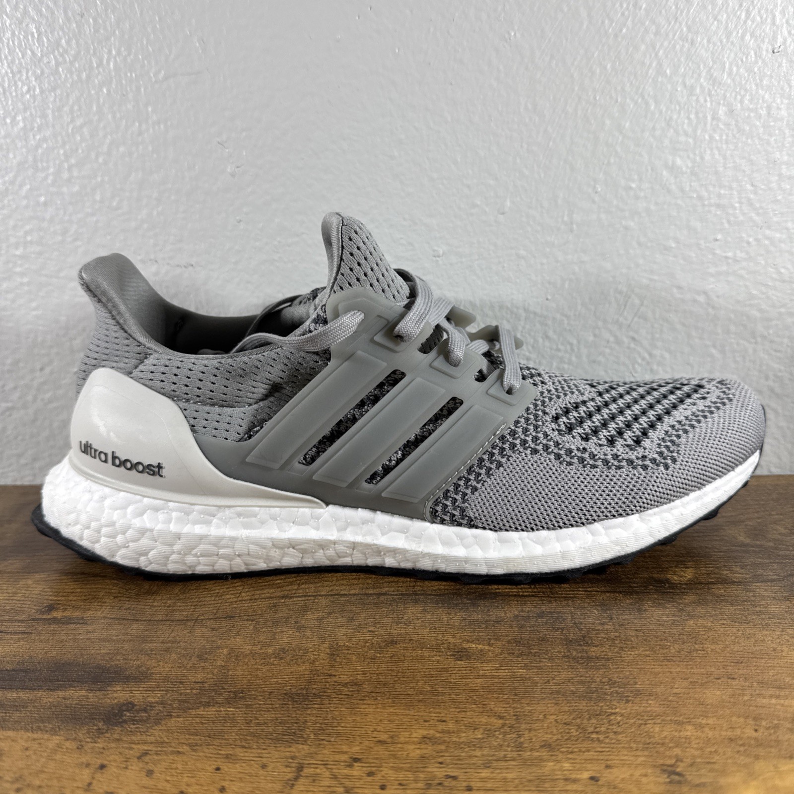 Adidas Women’s UltraBoost 1.0 Running Grey/White |HR0060| Sz 9 Single Shoe Read