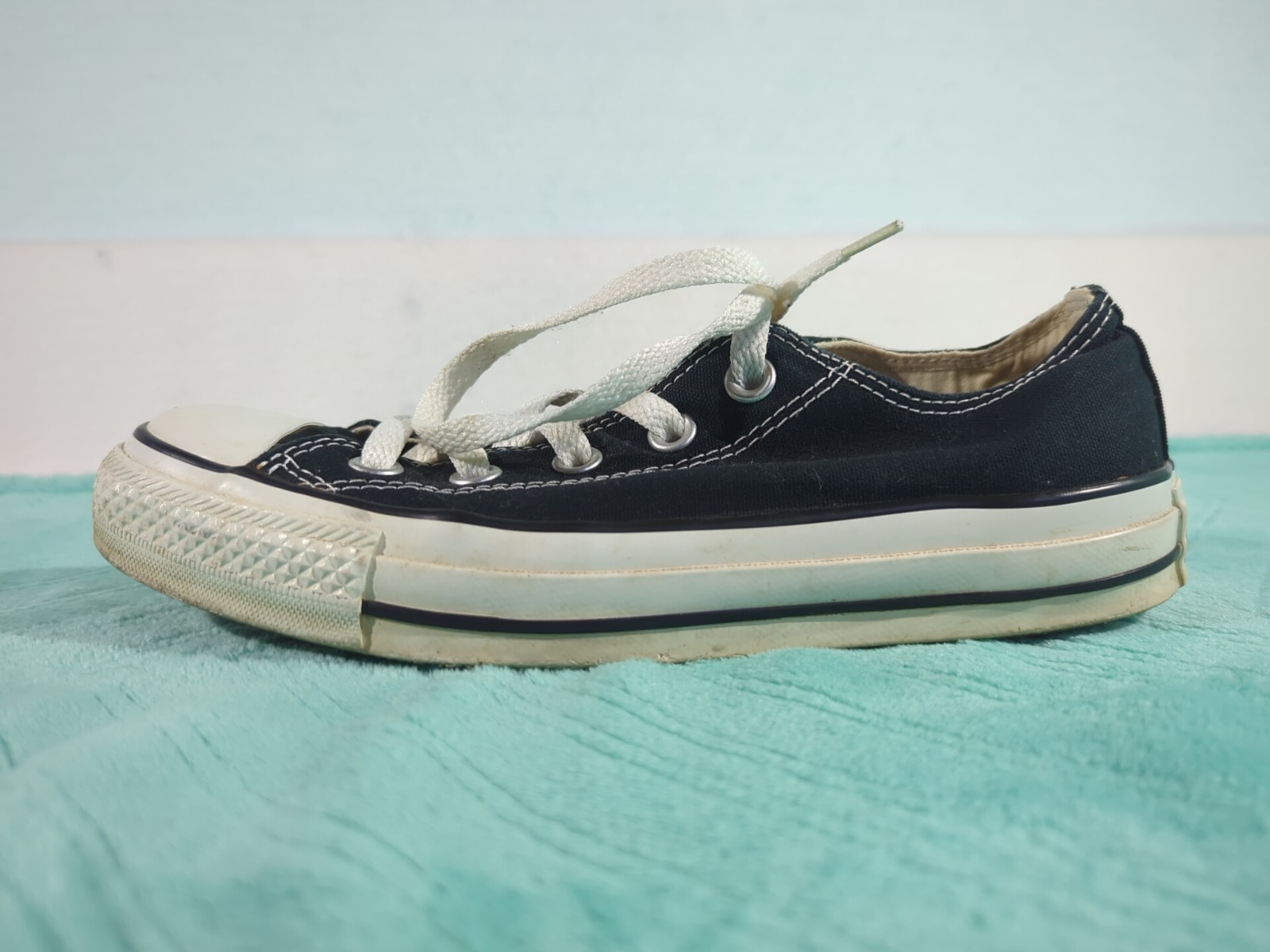 Converse All Star Black Low Top Sneakers Mens 4 Womens 6