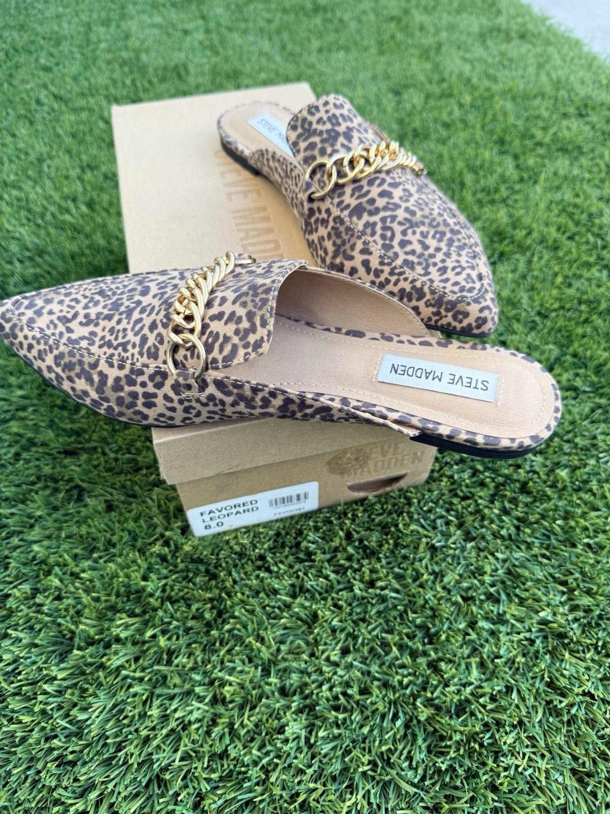 Steve Madden Women’s 8 Leopard Print Suede Chain Pointed Toe Slip-On Flats