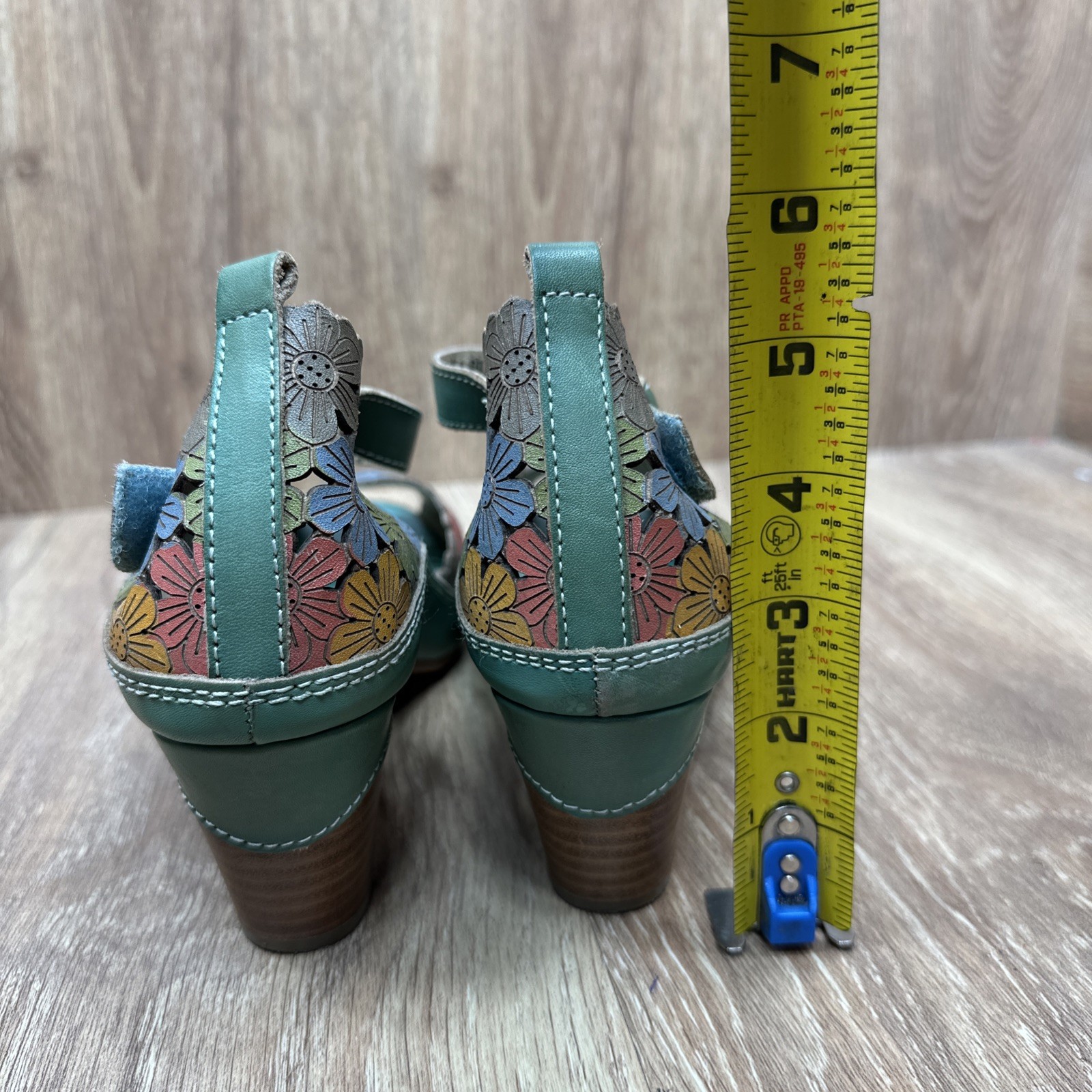 L’Artiste by Spring Step Avnia Blum Multicolor Flower Heel Sandals Size 8.5