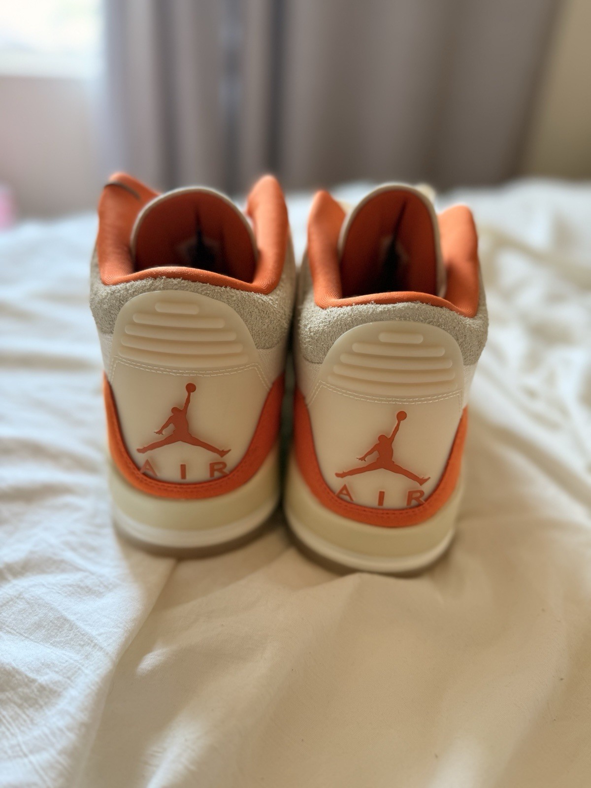 Jordan Air Jordan 3 Retro TEX Starfish Beige/Orange Mid Top Sneaker IH7694-200
