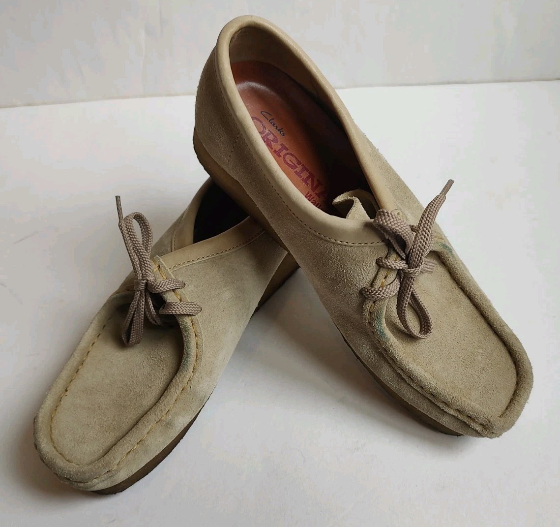 Clarks Wallabee Suede Chukka Ankle Boots Lace Up Crepe Soles Moccasins Beige 9