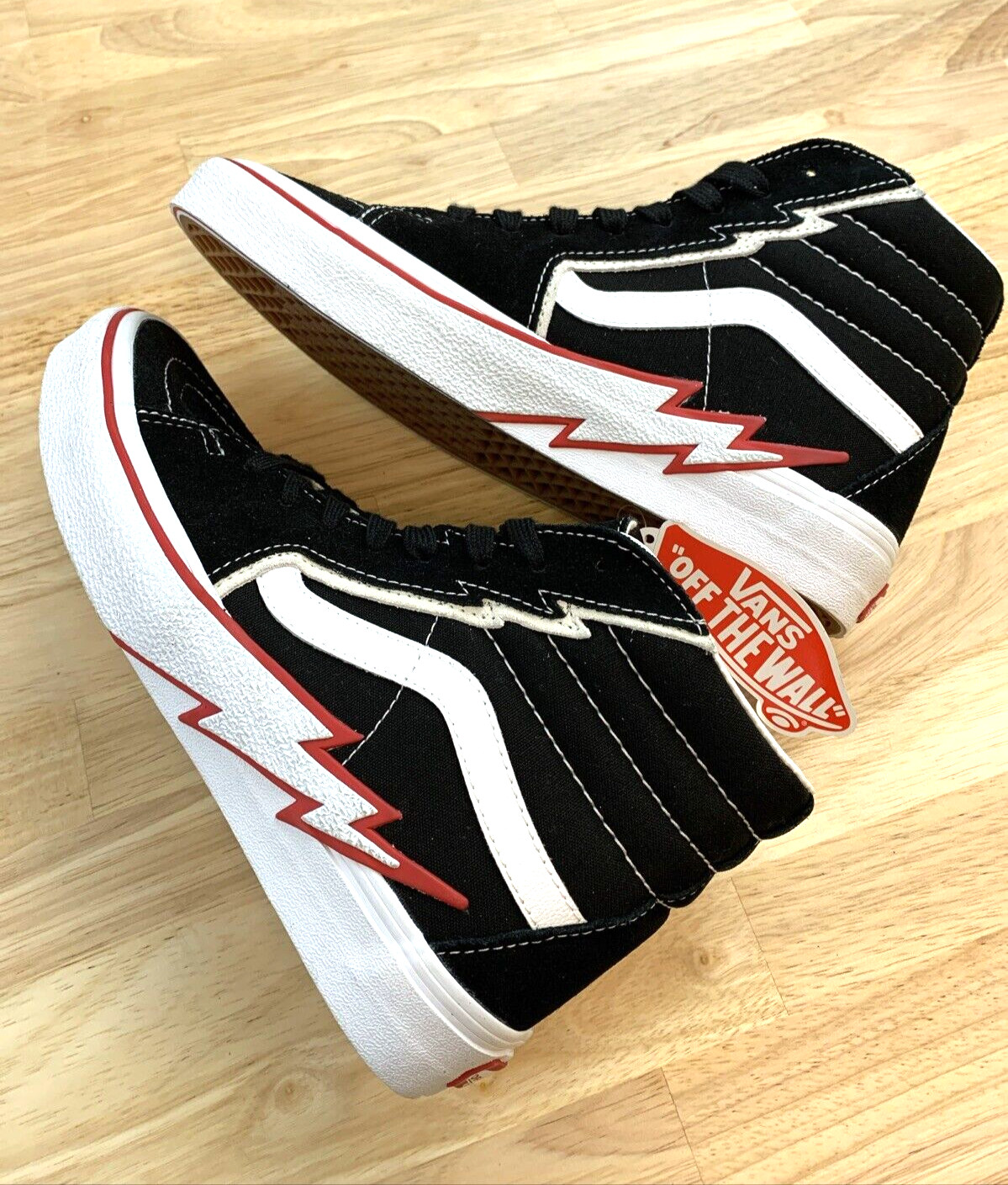 Vans Sk8-Hi Bolt High Top Sneakers Black Racing Red Men’s Size 7 Women’s 8.5