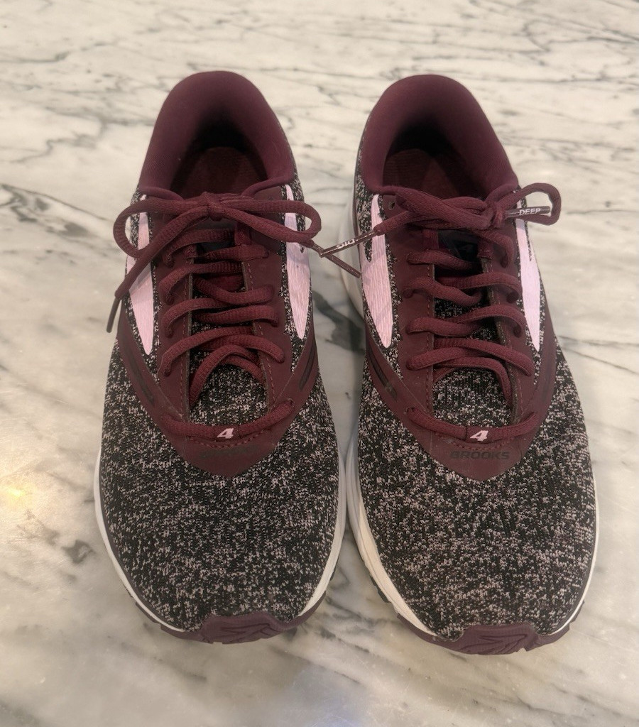 Brooks Launch 4 Women’s Lace-Up Low Top Sneakers Purple/Pink 120234-1B-941