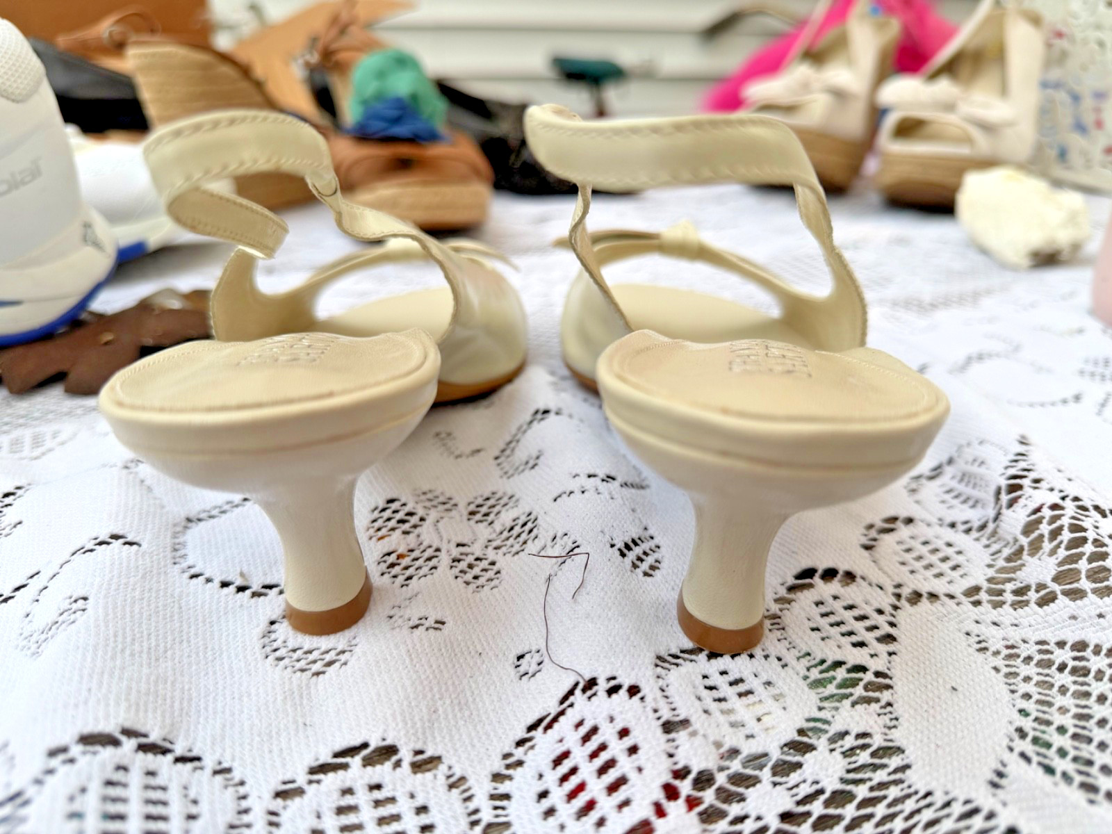 Franco Sarto Splendor Cream Leather Kitten Heel Slingback Sandals 8M