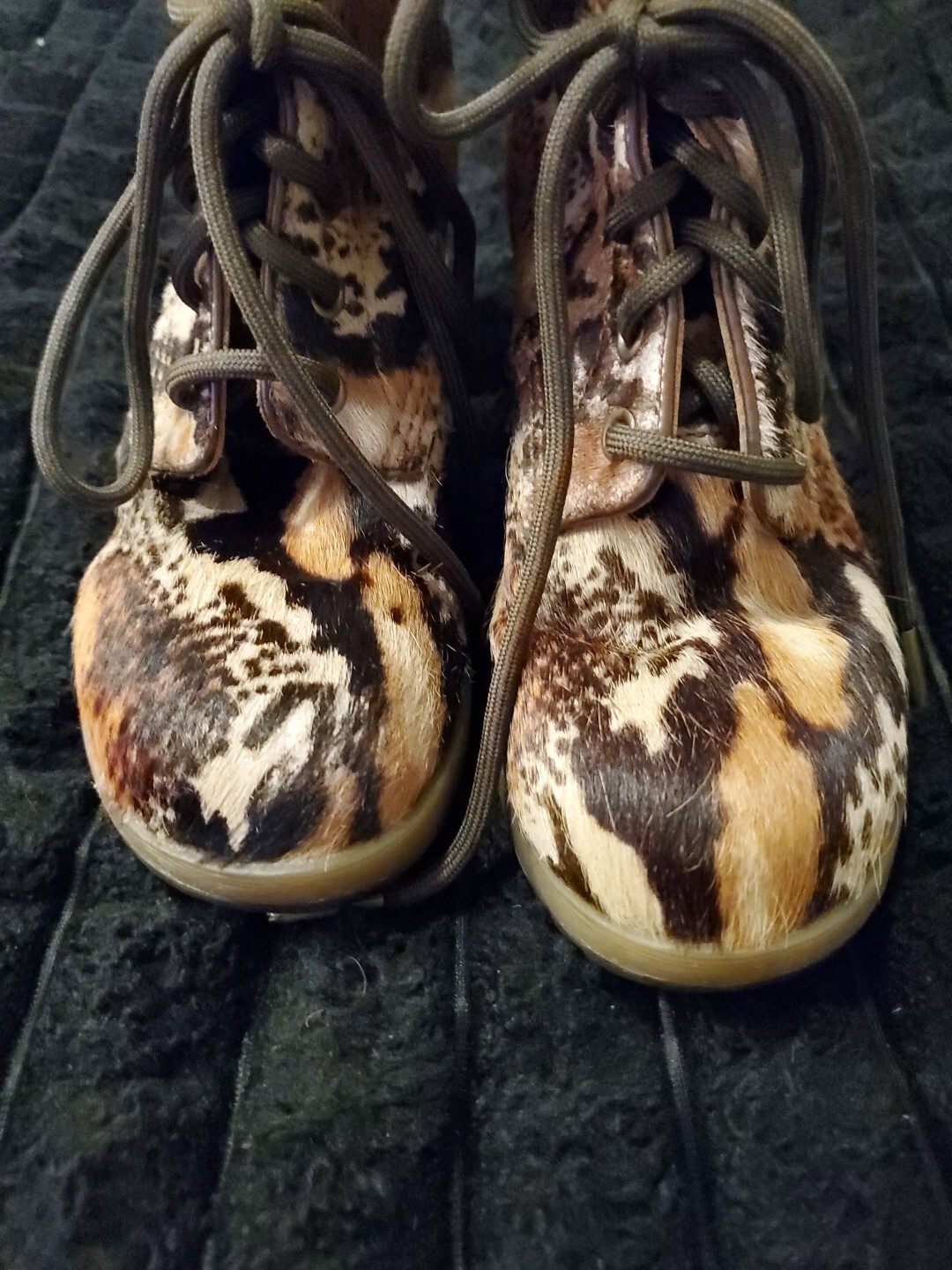 Dr Martens Darcie Pony Hair 3in Heel boots size 6US/4UK