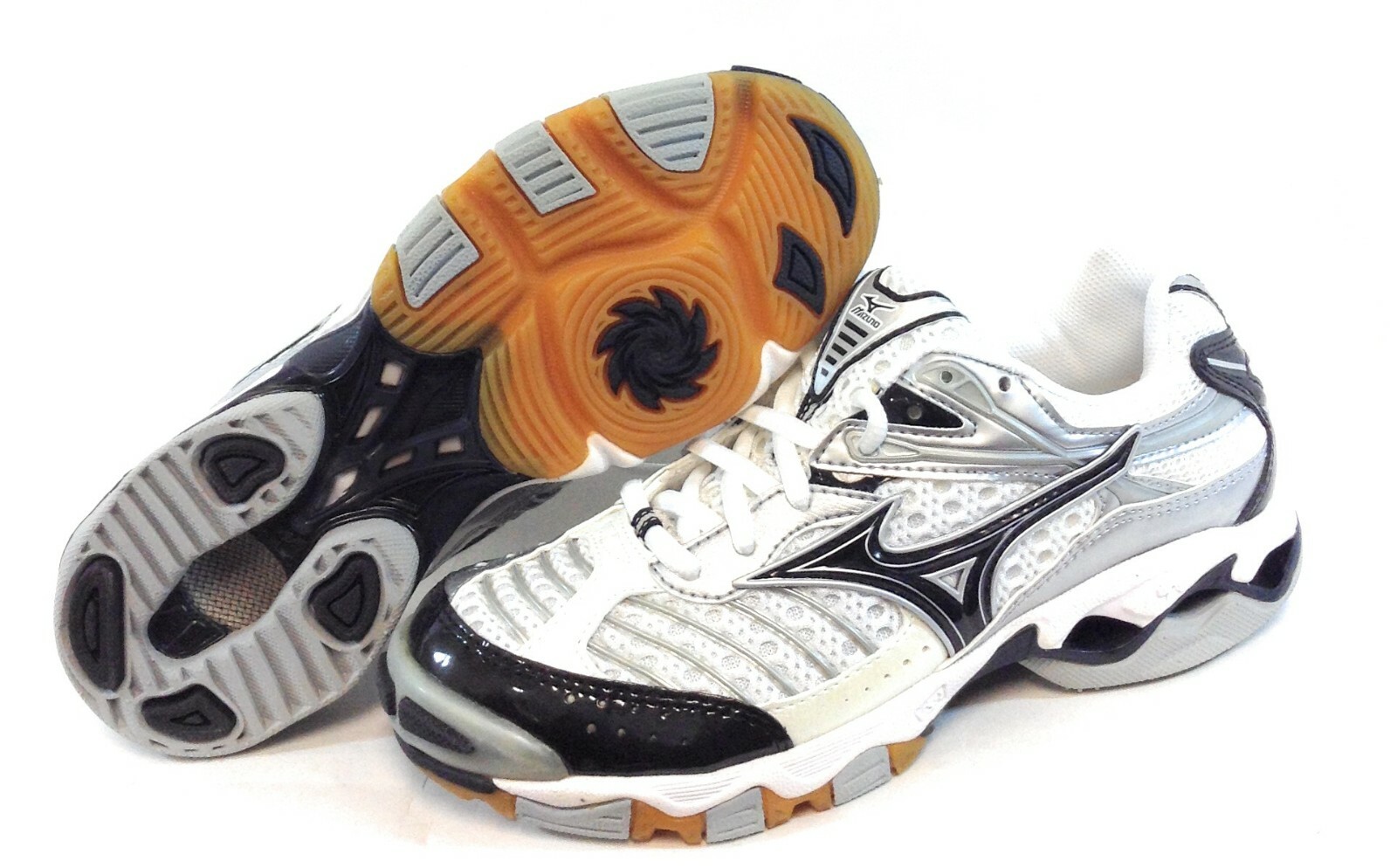 Womens Mizuno Wave Lightning 6 White Black Silver Volleyball Sneakers Shoes