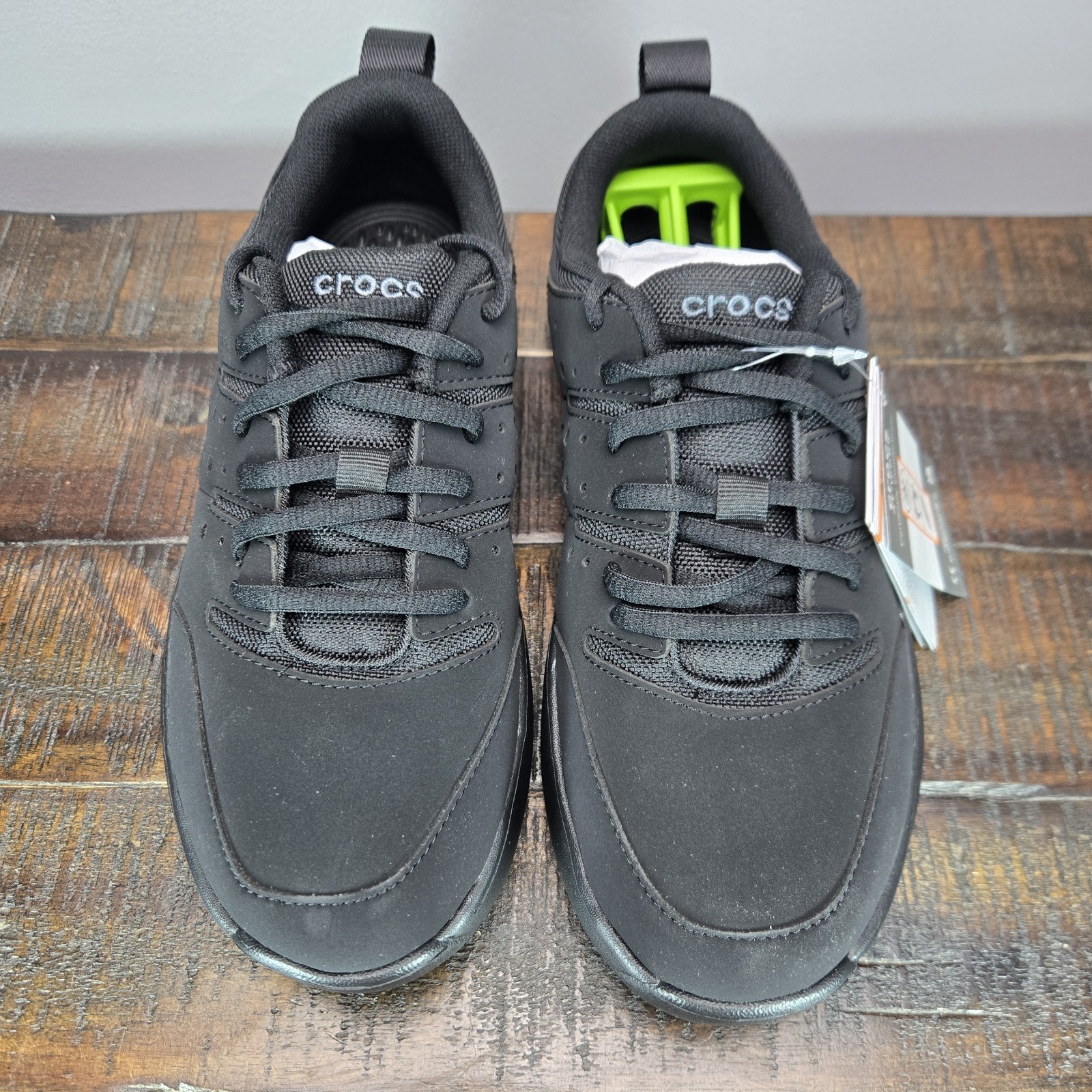 Crocs On The Clock Work Sneaker Womens Size 8.5 Black Slip Resistant Kitchen