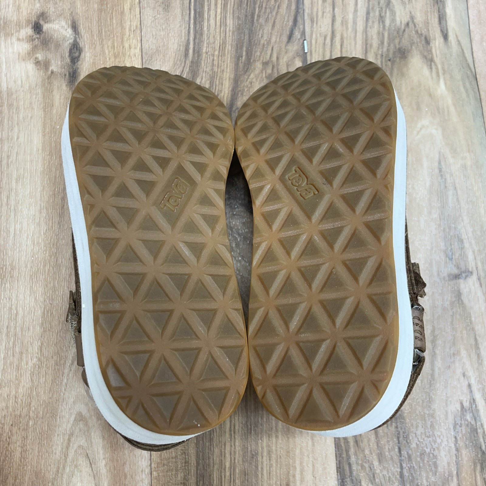 Teva Midform Universal Leather Platform Sandals Star Pattern Tan Brown Size 7