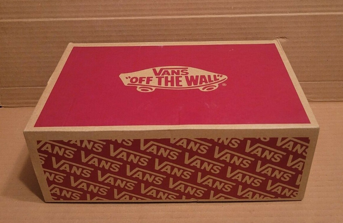 Vans Era Platform (Animal) Emboss Size: 9.5 Women/ Size: 8 Men/ 9.5 Women