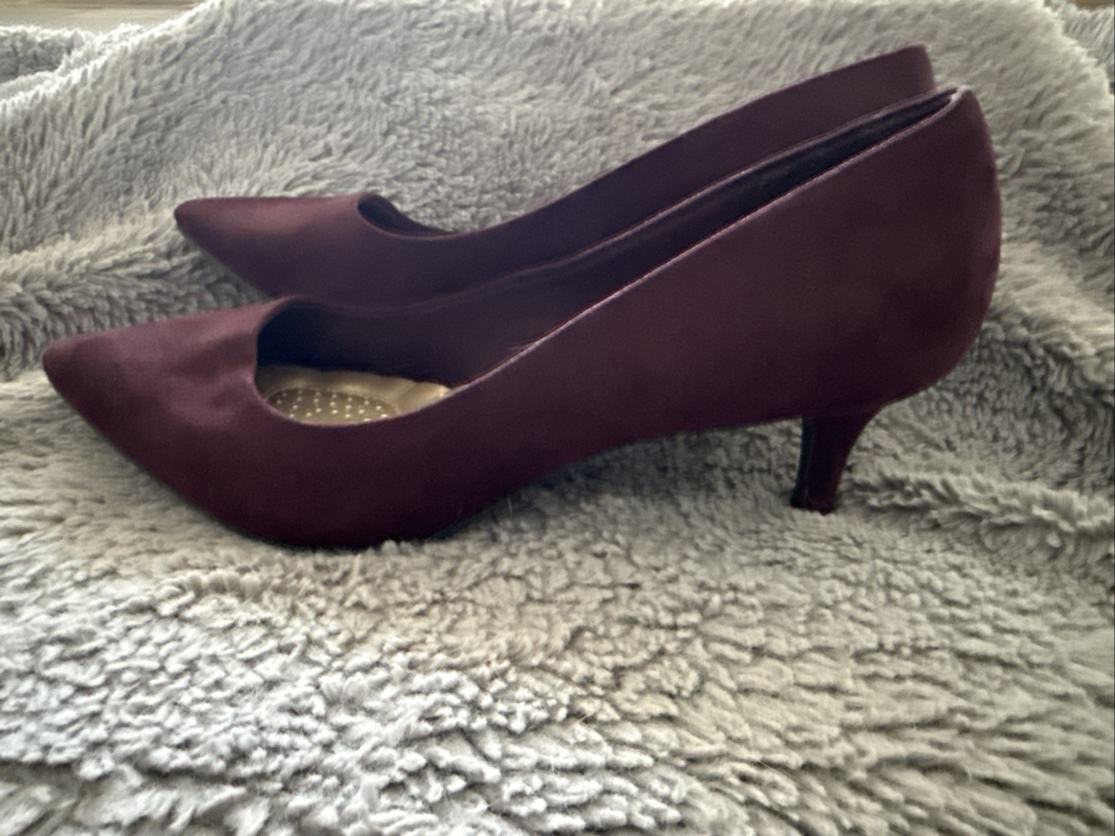 Dexflex Comfort Jeanne purple faux suede pointed-toe pumps