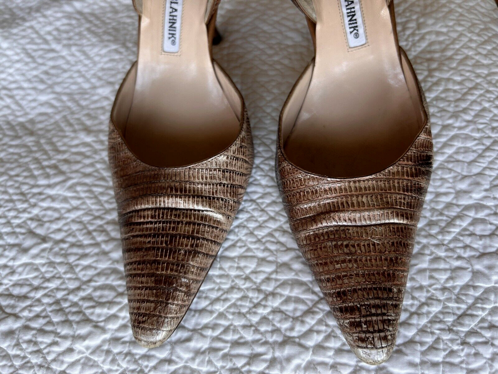 Manolo Blahnik Heels Metallic Rose Carolyne Python Slingback Pumps Gold 7