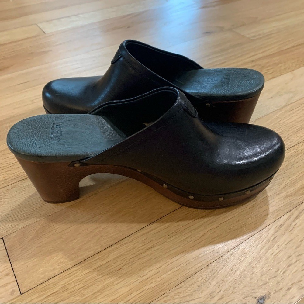 Ugg Abbie Studded Leather Platform Clog Mule US Size 6 Winter Fall Bohemian
