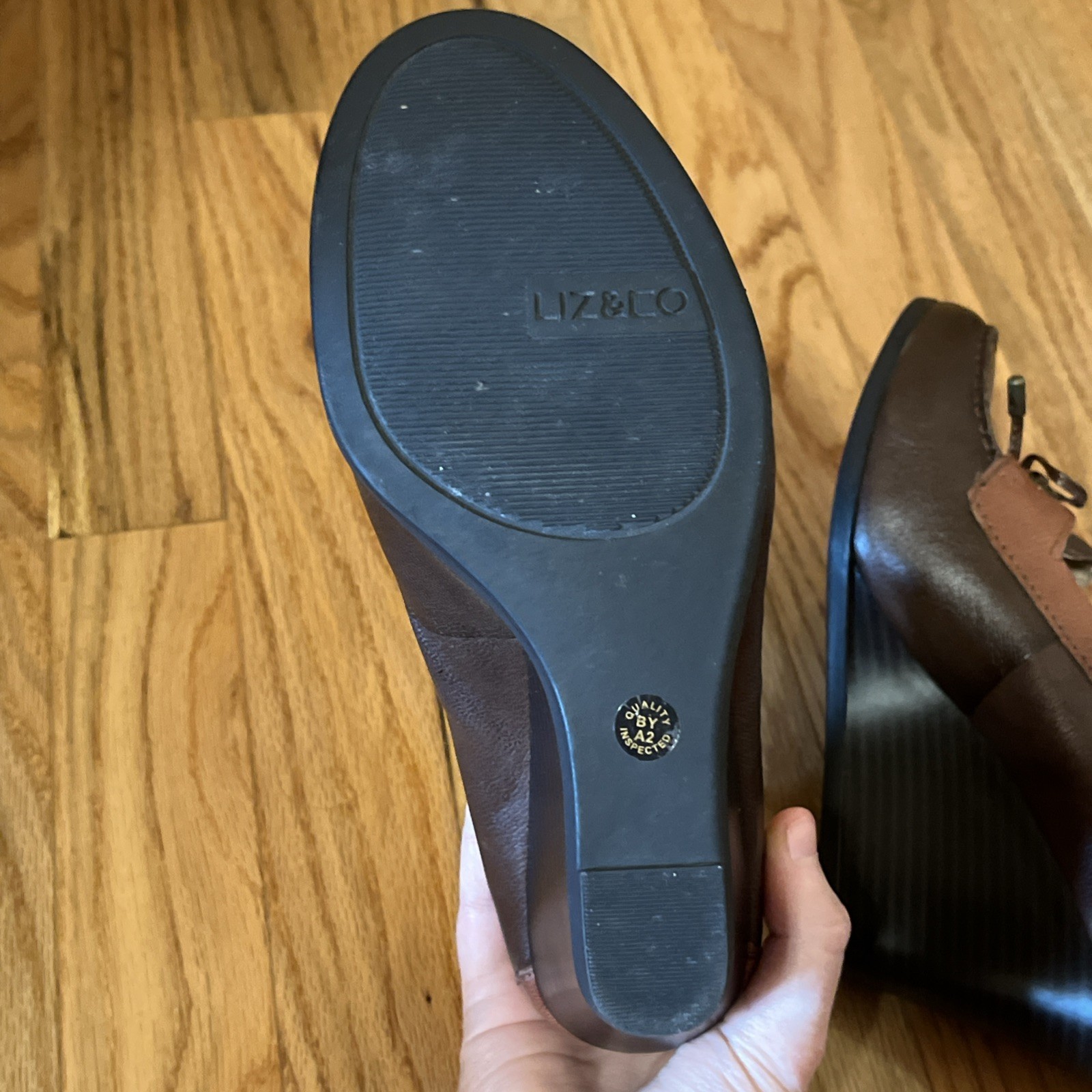 Liz & Co woman’s wedge shoe 8 Vintage Librarian Classic Preppy