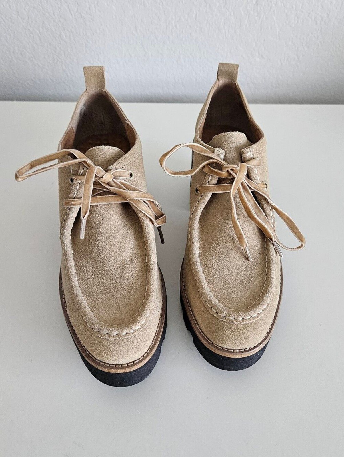 NWOT Kelsi Dagger Brooklyn Anthropologie Olga Lug Loafer Heels Suede Tan Women 9