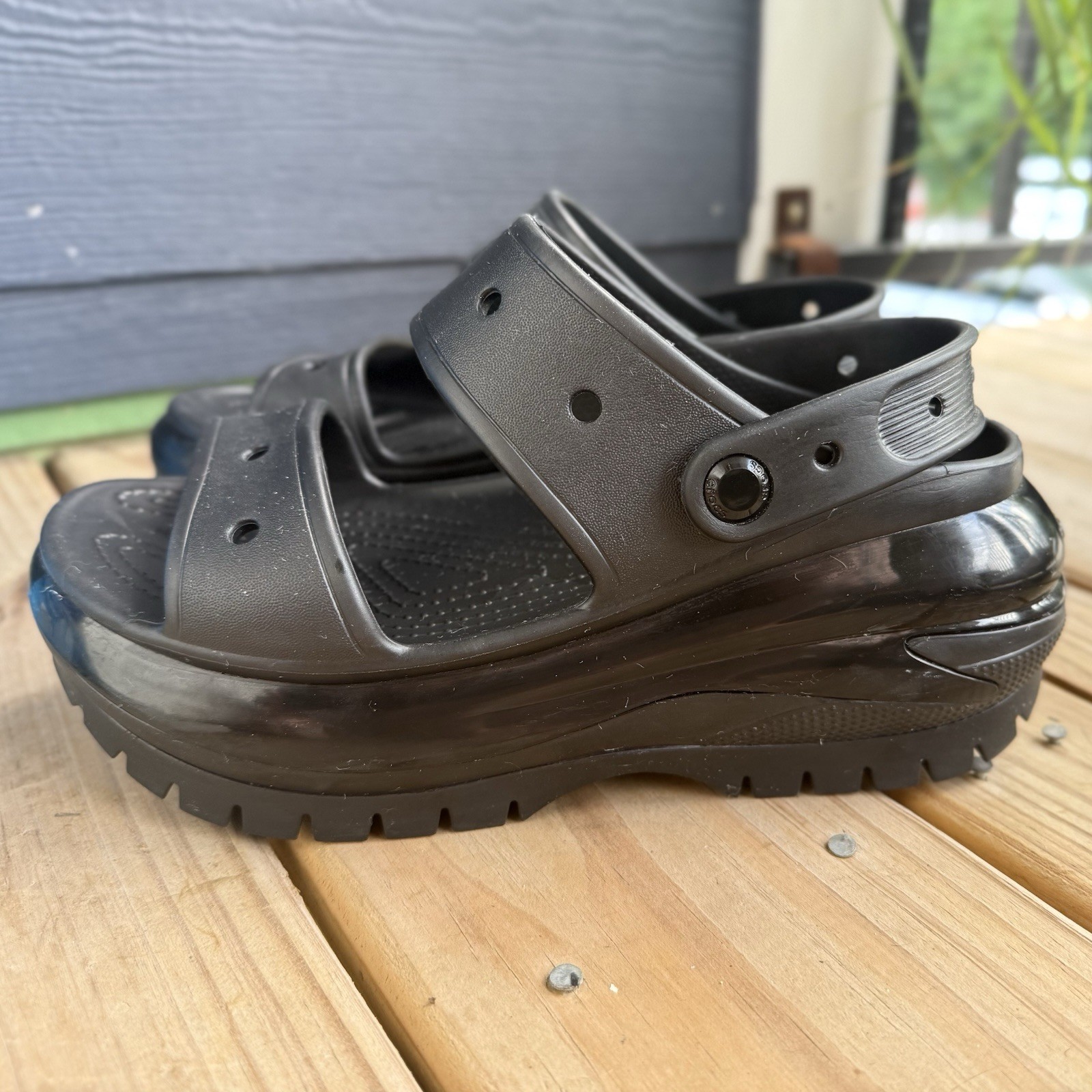 Crocs Mega Crush Platform Sandals Black Women’s 8/Men’s 6