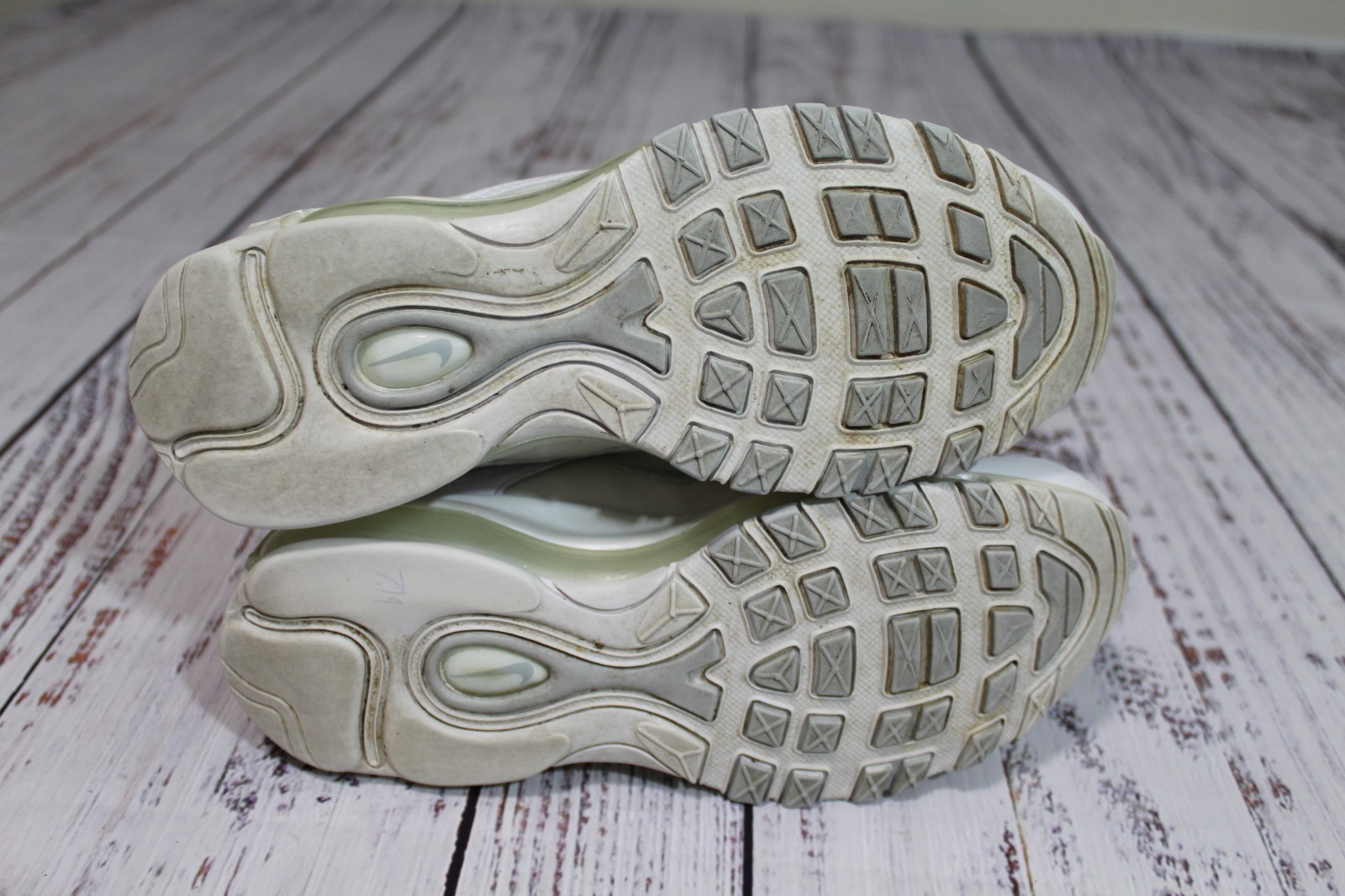 Niike Air Max 97 Pure Platinum White 921733-100 Sneakers Women’s size 6.5