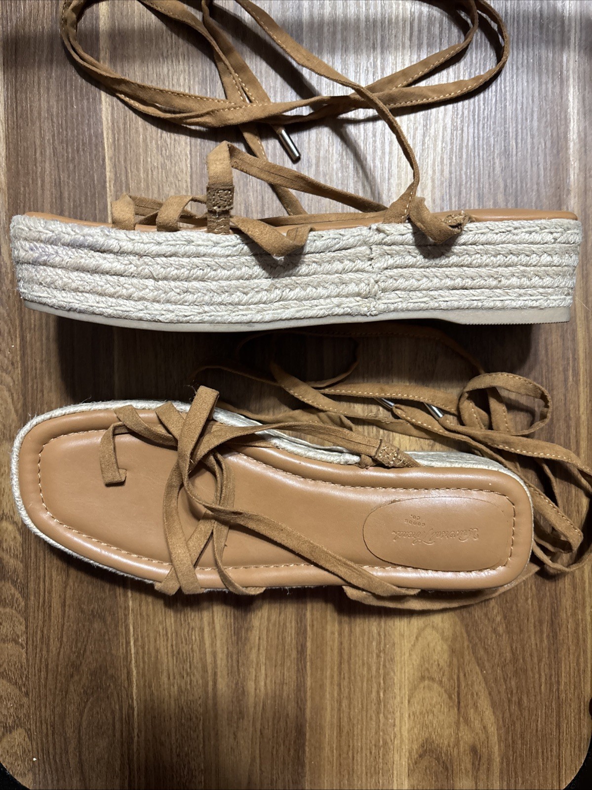 Universal Thread Women’s Platform Hemp Tie Up Sandal Size 7.5