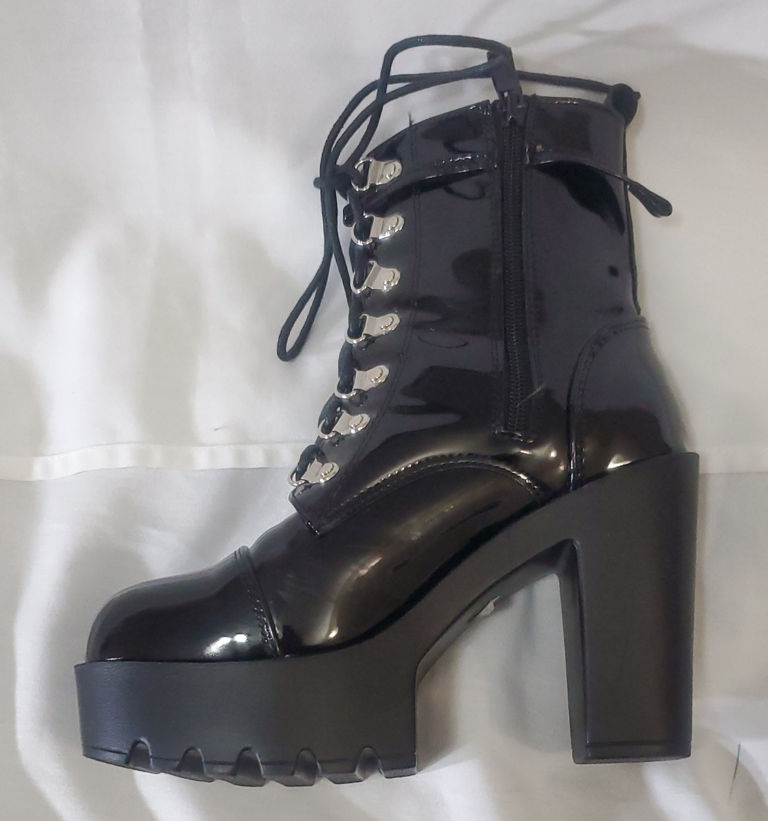 Unbranded Size 6 EUR 37 Latex Zip Lace Boots 4″ Heels Black Goth See Pictures