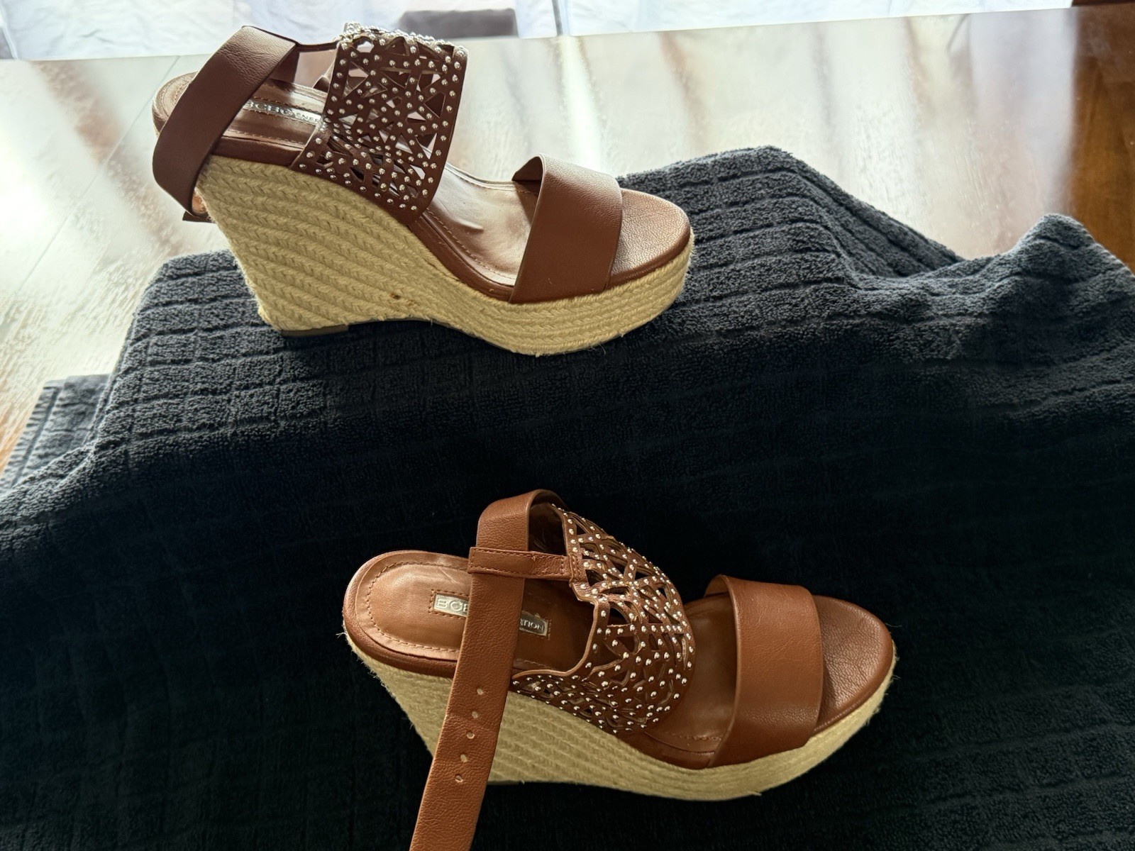 BCBGeneration Brown ww/Silver Hardware Espadrilles – Good Con – Women’s Sz. 8