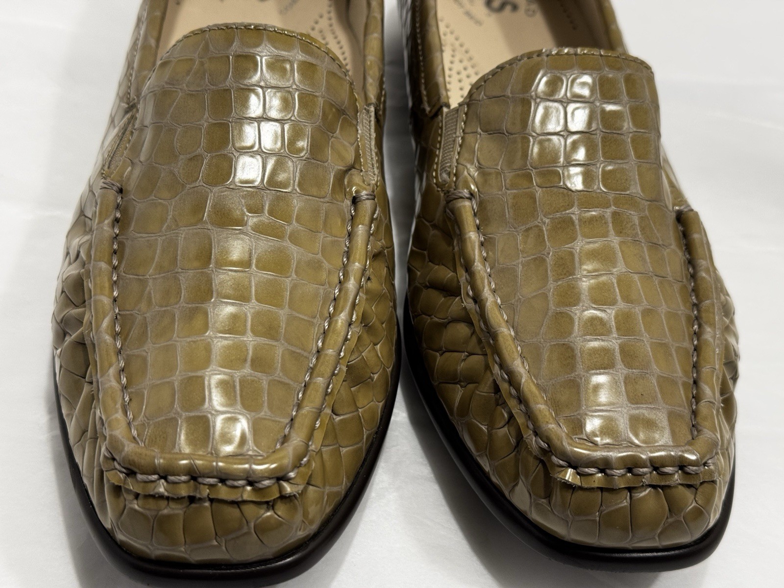 SAS TRIPAD COMFORT Women’s TAN-BROWN Leather Snake Flat Slip On Loafer Shoes 10N