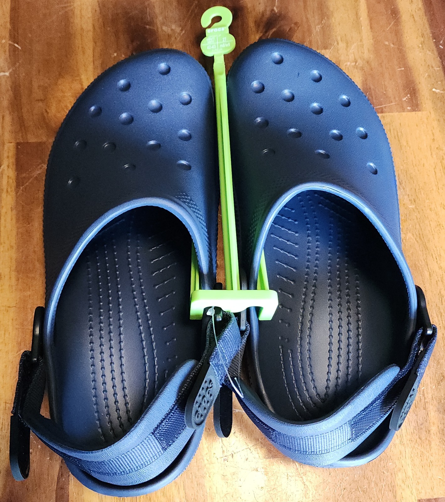 Crocs Classic Work Clogs Slip Resistant With Hole-Free in NAVY Blue W11/M9 – NEW