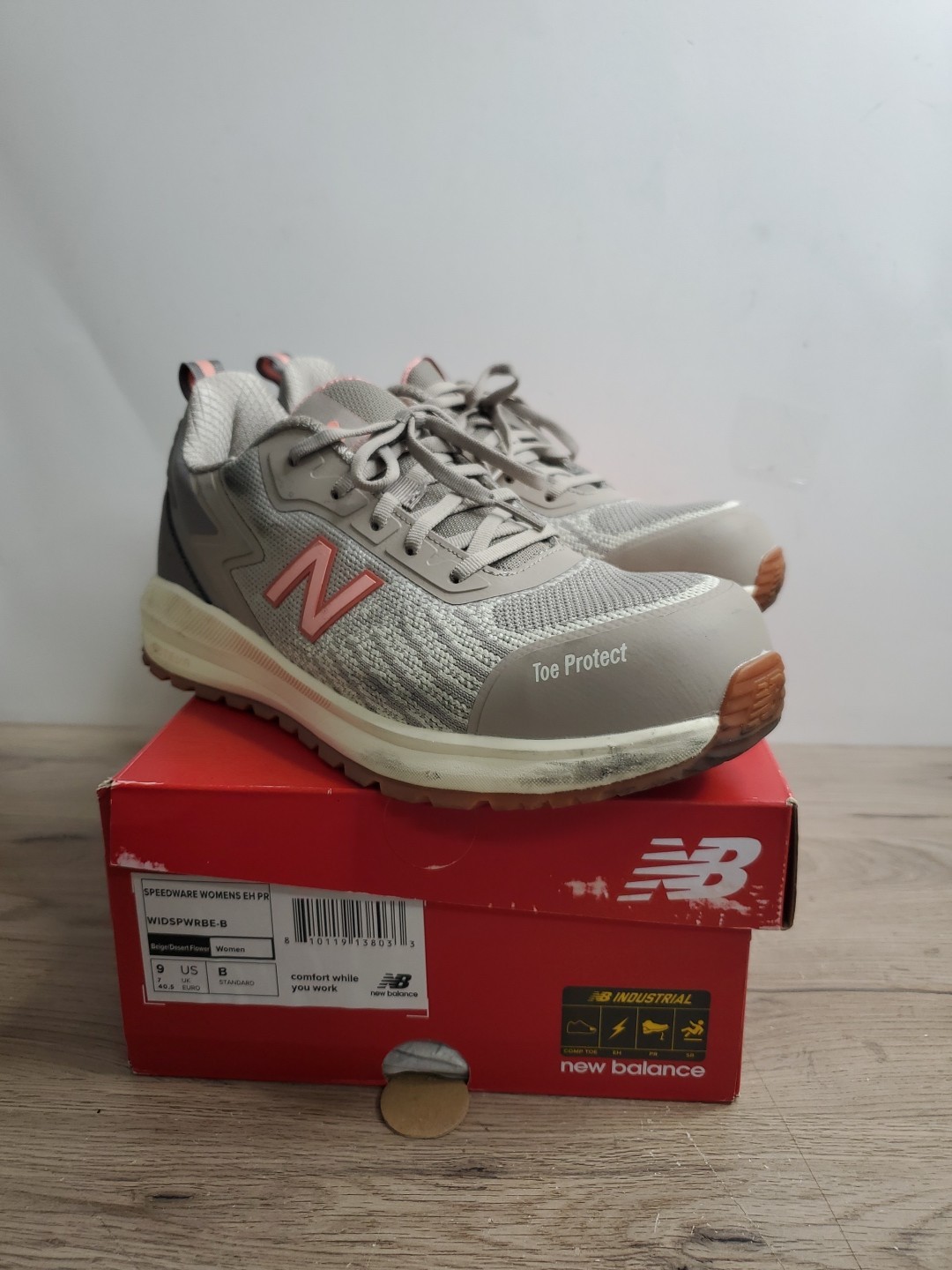 New Balance Women’s Speedware Composite Toe Industrial Shoe, Beige/Desert Flower