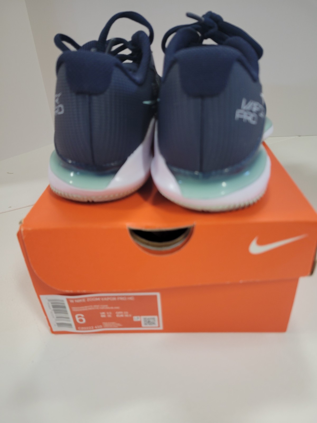Size 6 – NikeCourt Air Zoom Vapor Pro Obsidian Mint Foam W