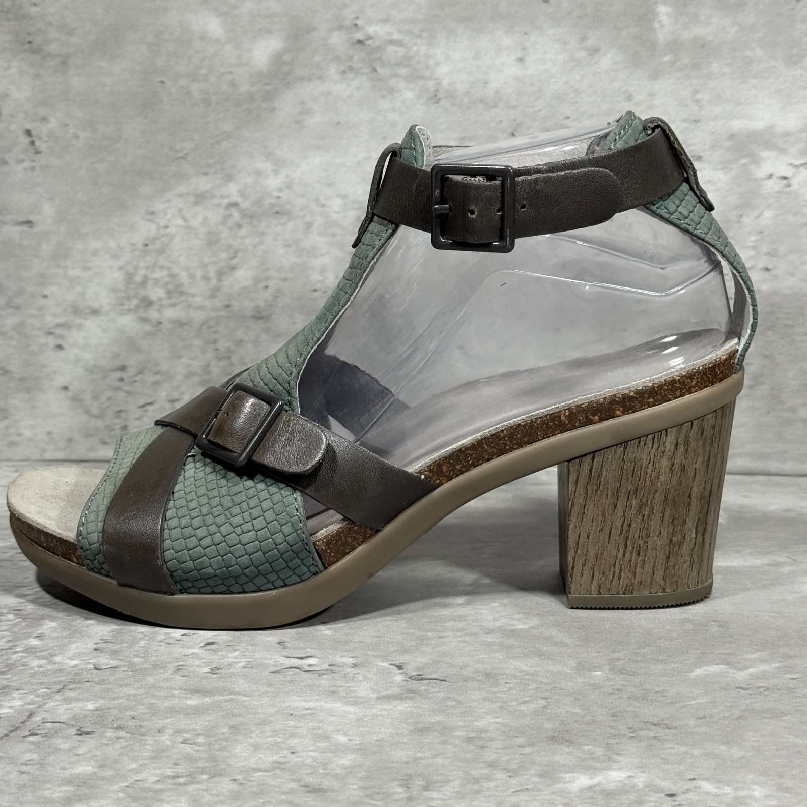 Dansko Dominique Green Snakeskin Embossed Ankle Strap Heeled Sandal Women 9.5-10