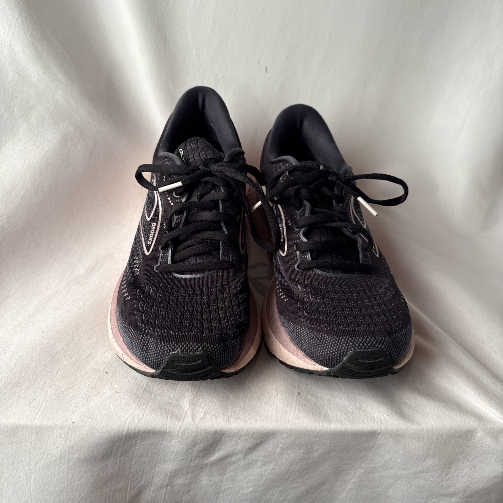 Brooks Glycerin GTS 19 Womens Size 10 Black Athletic Shoes Sneakers 1203441B074