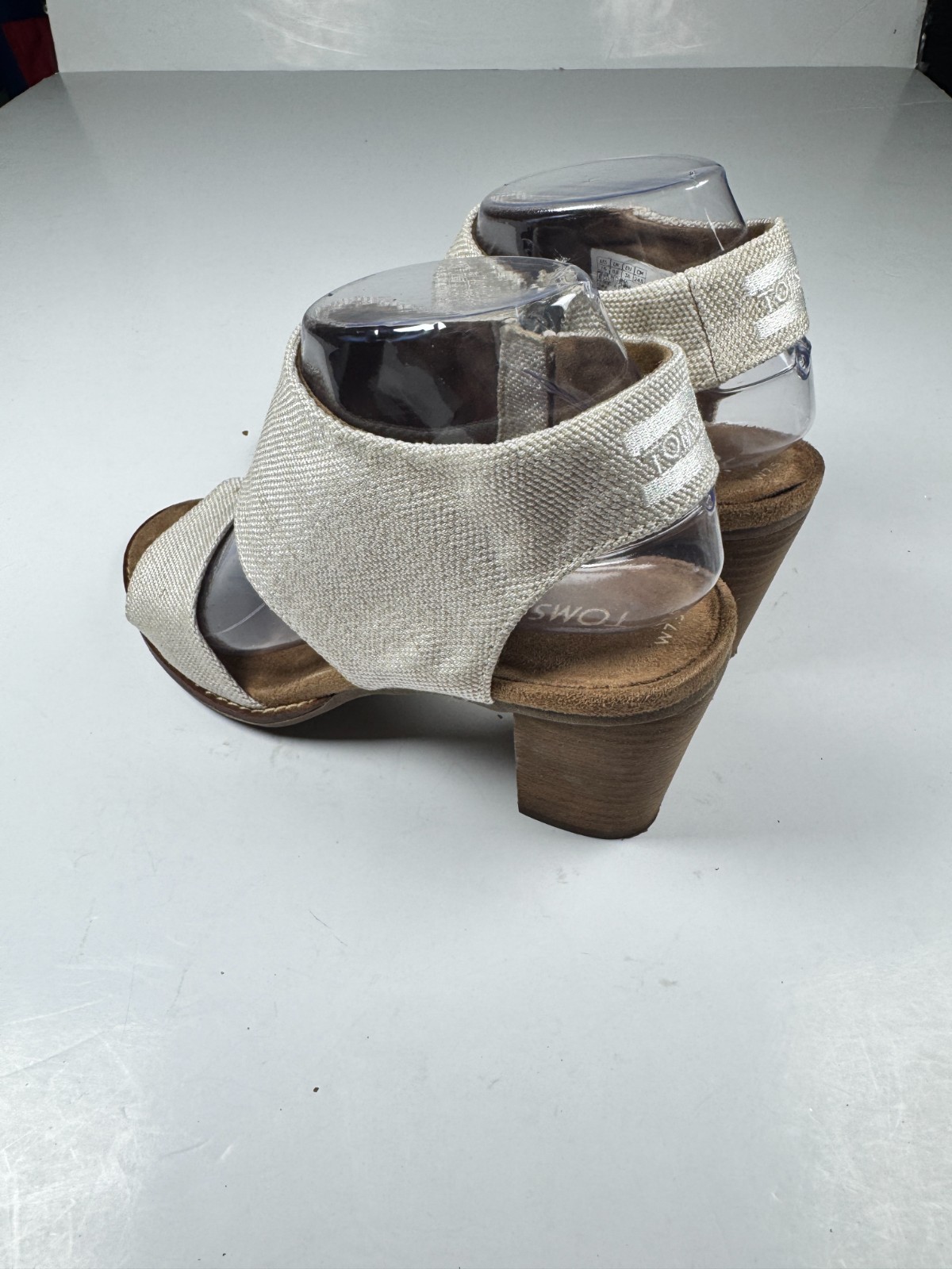 Toms Majorca Strappy Womens US 7.5 Beige Side Zip Block Heel Cutout Sandals
