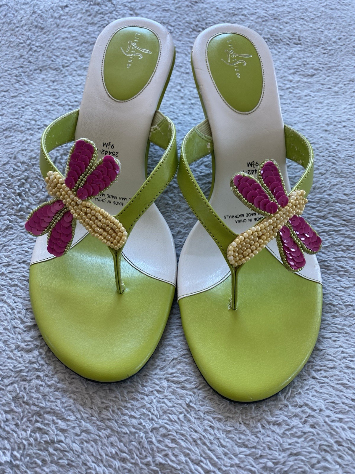 Life Stride Beaded Y2K VTG Size 9.5 Like Green Fuschia Sequins Thong Sandal