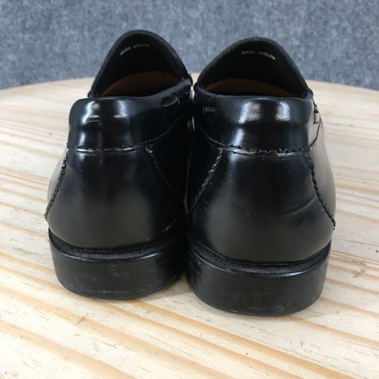 GH Bass Weejuns Shoes Womens 9 Wide Loafers Tasseled Kiltie Casual Leather Black