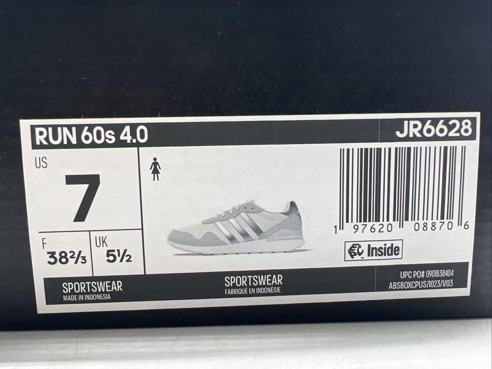 Adidas Run 60s Women’s Size 7 Cream Silver Athletic Sneakers JR6628 New
