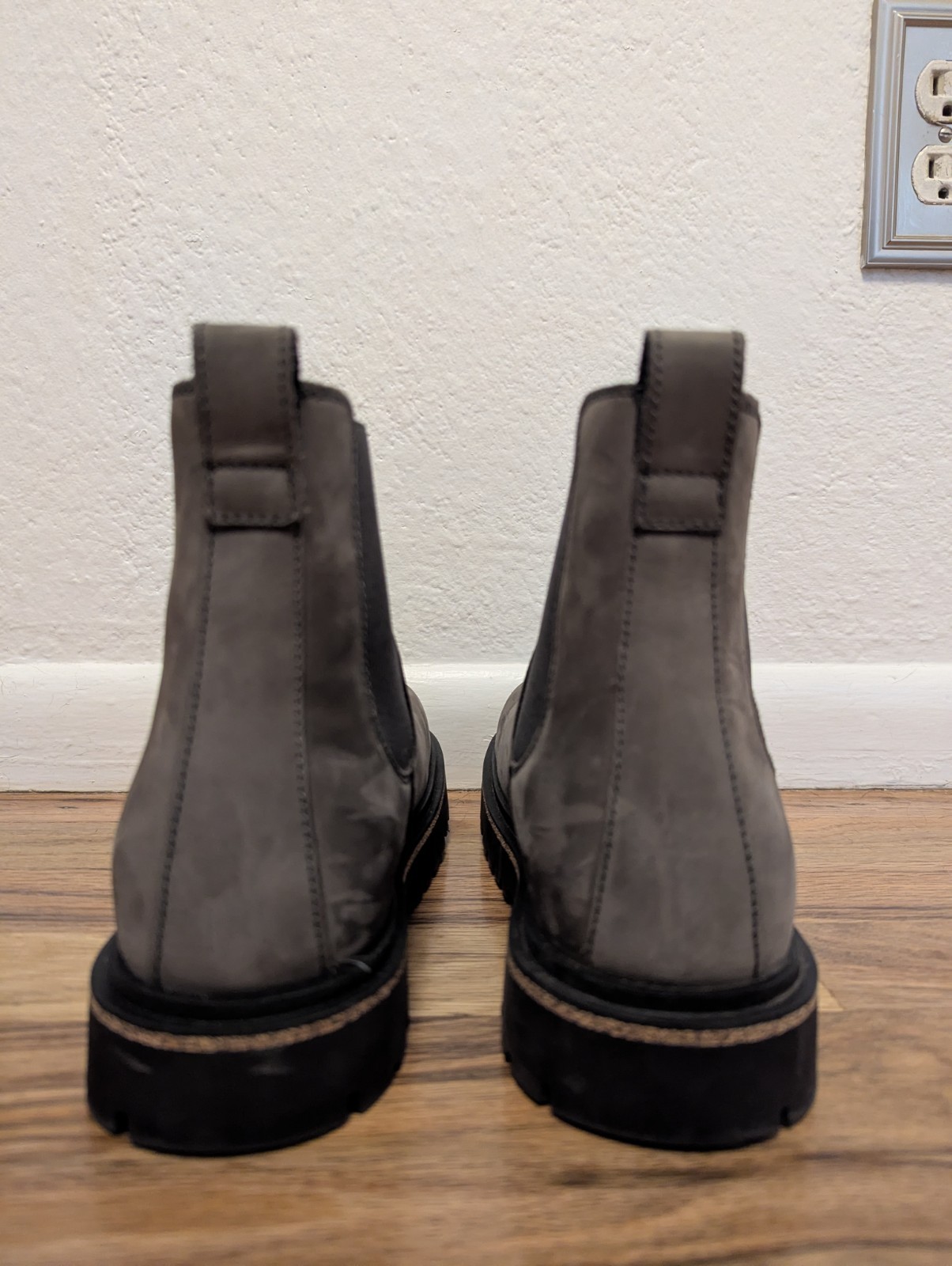 Birkenstock Women’s Highwood Boots size 38 Medium Narrow NEW IN BOX