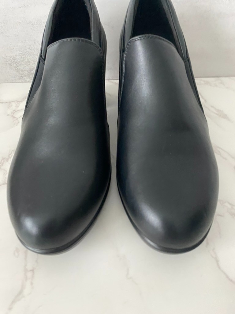 Dream Pairs Heels Sz 9W Black Mid Heel Classic Minimalist Business Casual