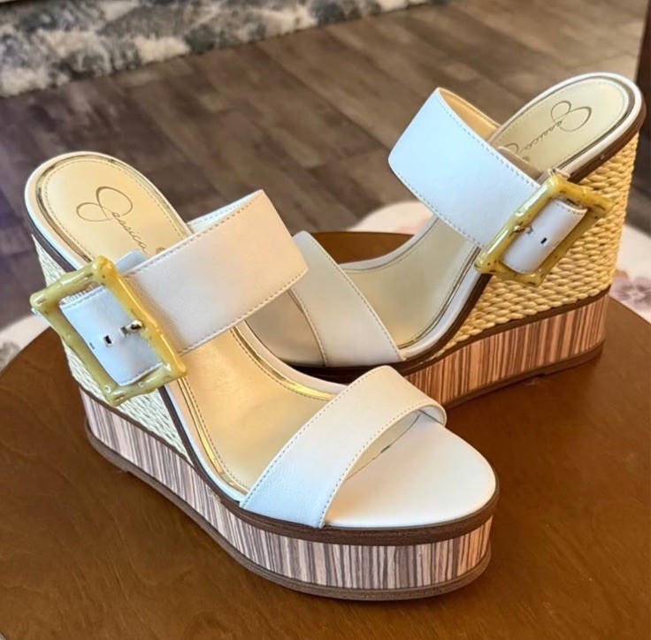 Jessica Simpson Women’s White Platform Wedge Sandals Ankle Strap Buckle 10