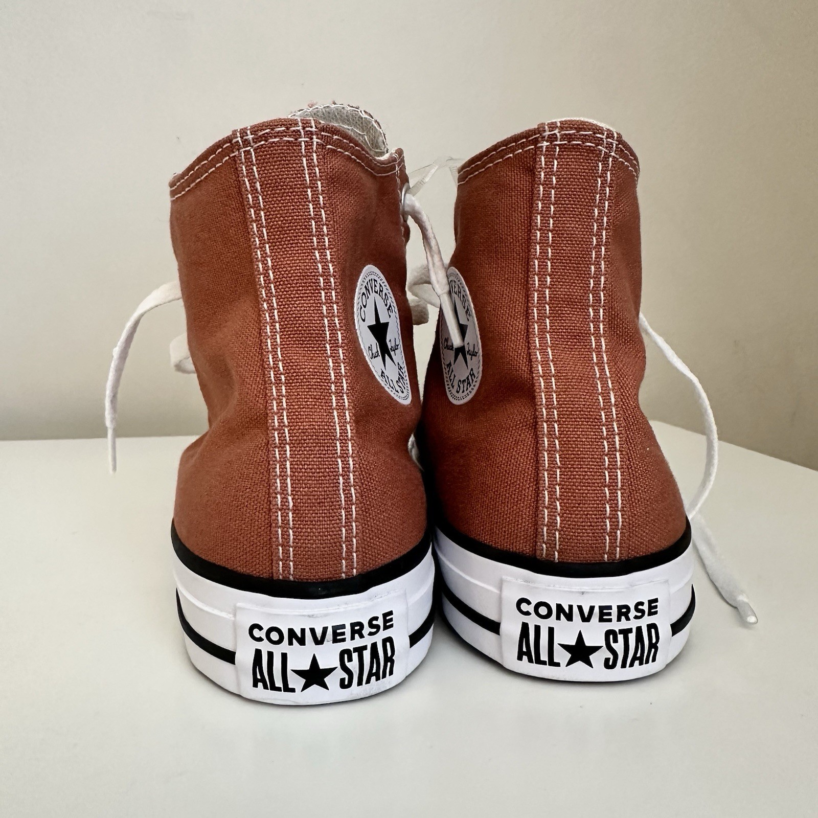 Converse Chuck 70 Canvas Unisex high top sneakers US M4/W6 Brown