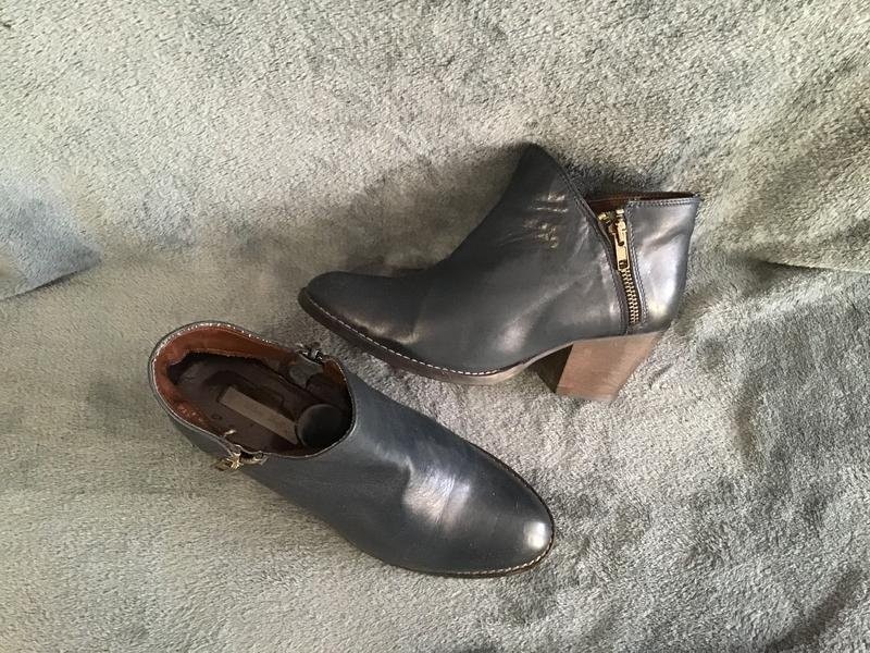 women white stuff ankle boots navy leather 36