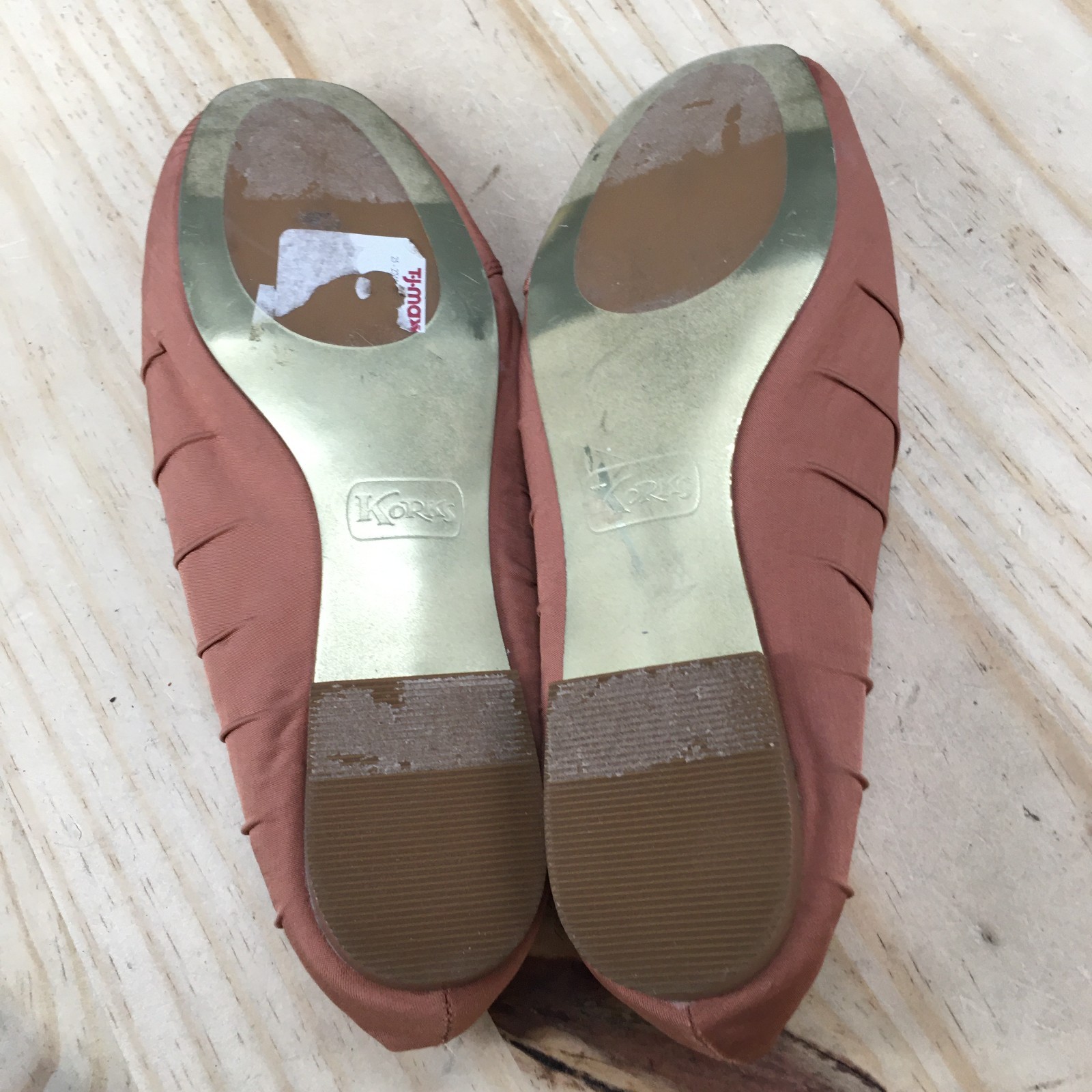 Korks Shoes Womens 7.5 M Ballet Flats Orange Fabric Slip On Fabric Comfort