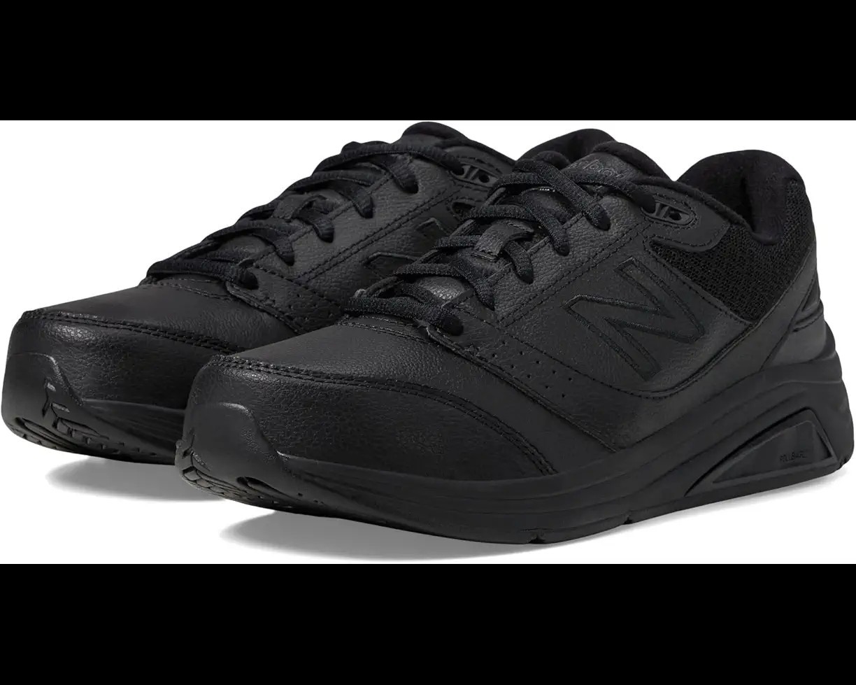 Size 8.5 – New Balance 928v3 ( Model WW928BK3 ) Black – Medium / Standard Width