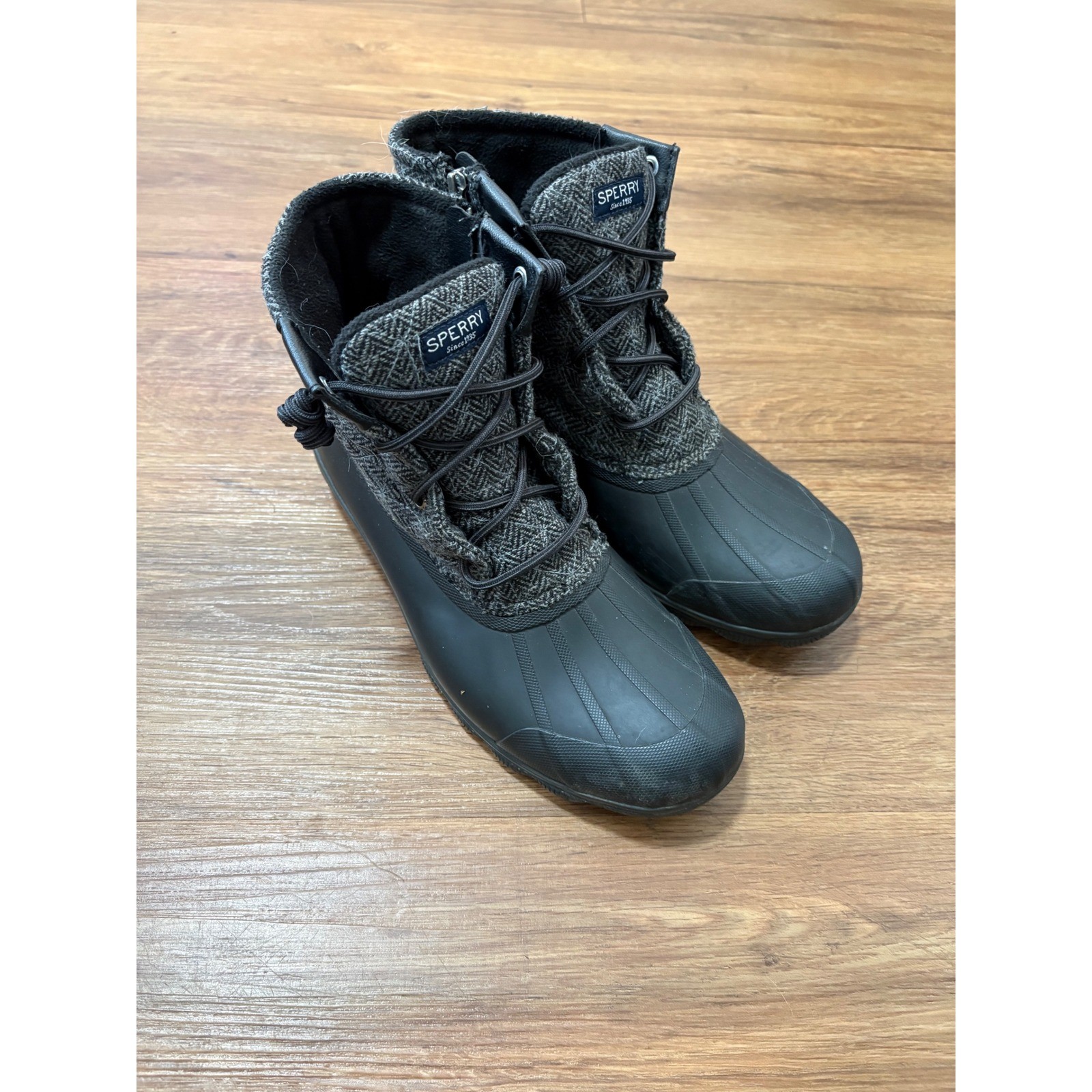 Sperry Saltwater Herringbone Wool Duck Boots Black Grey STS99766 Womens 10M